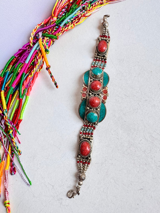 Bracciale nepalese