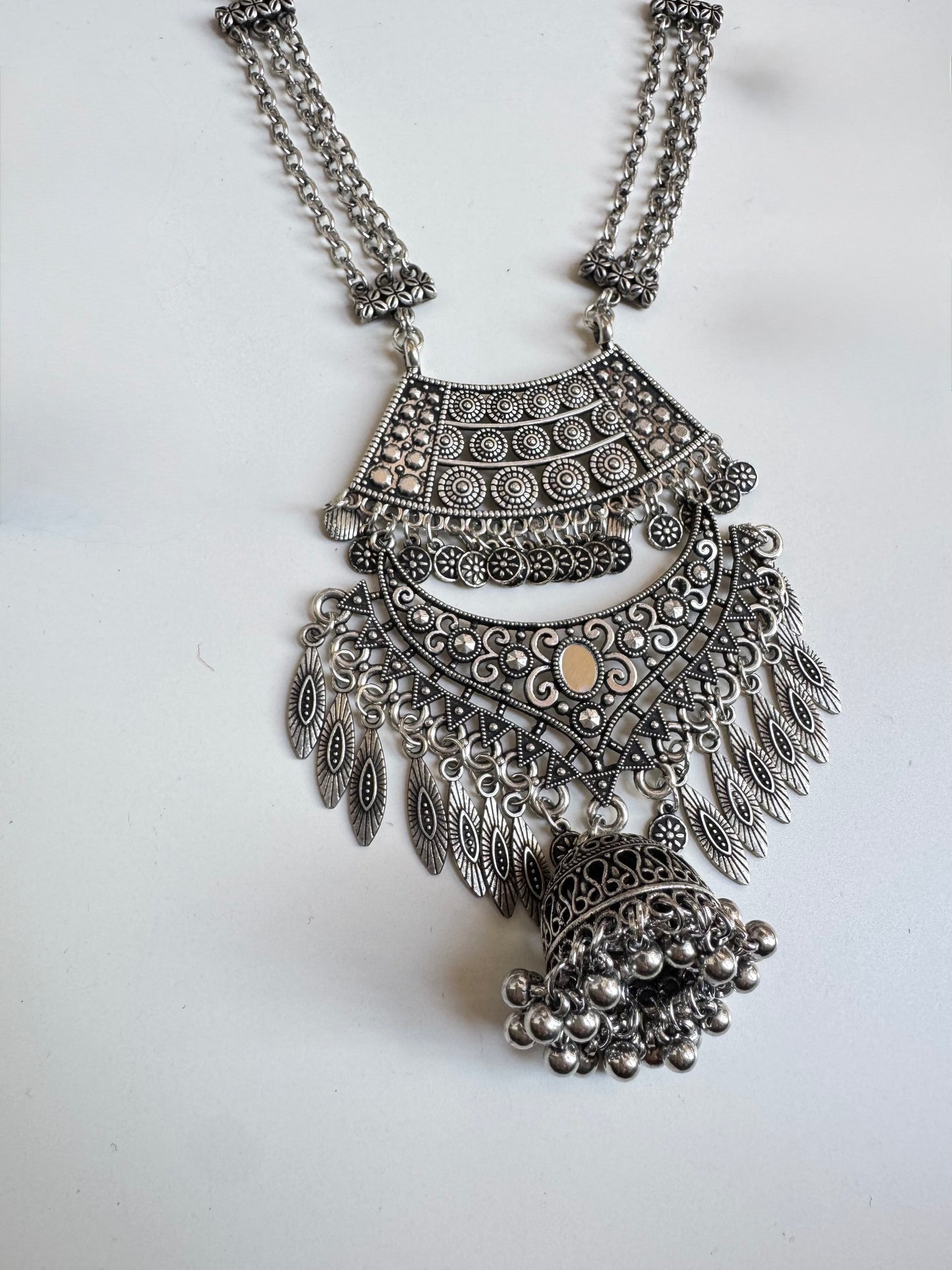 Collana indiana lunga campanella