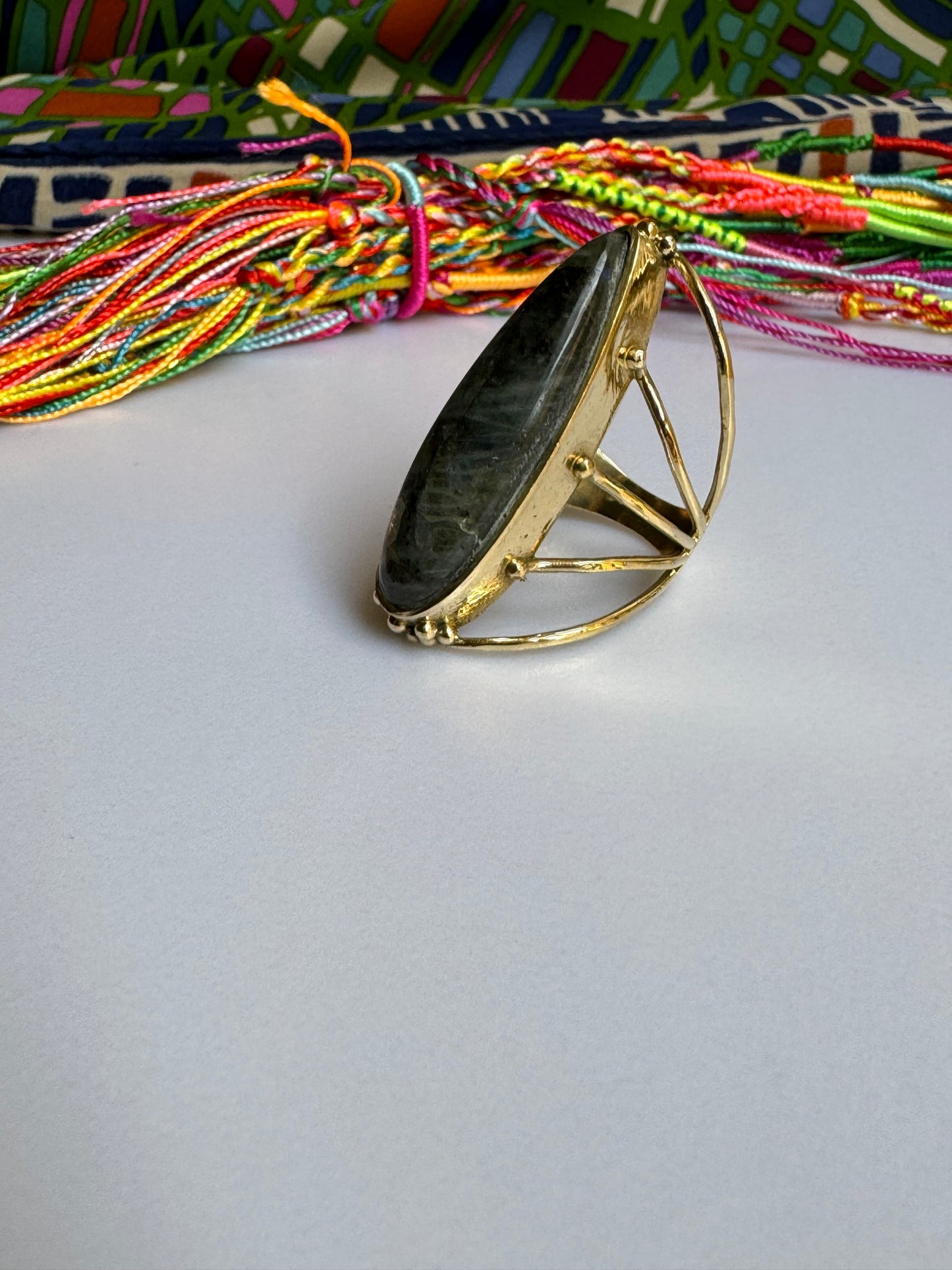 Goldener Labradorit-Boho-Ring