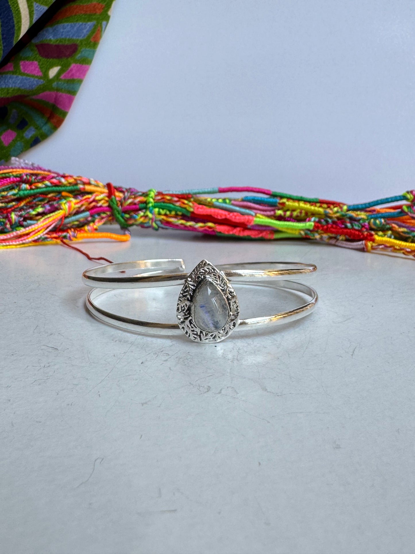 Bracciale boho argentato pietra di luna