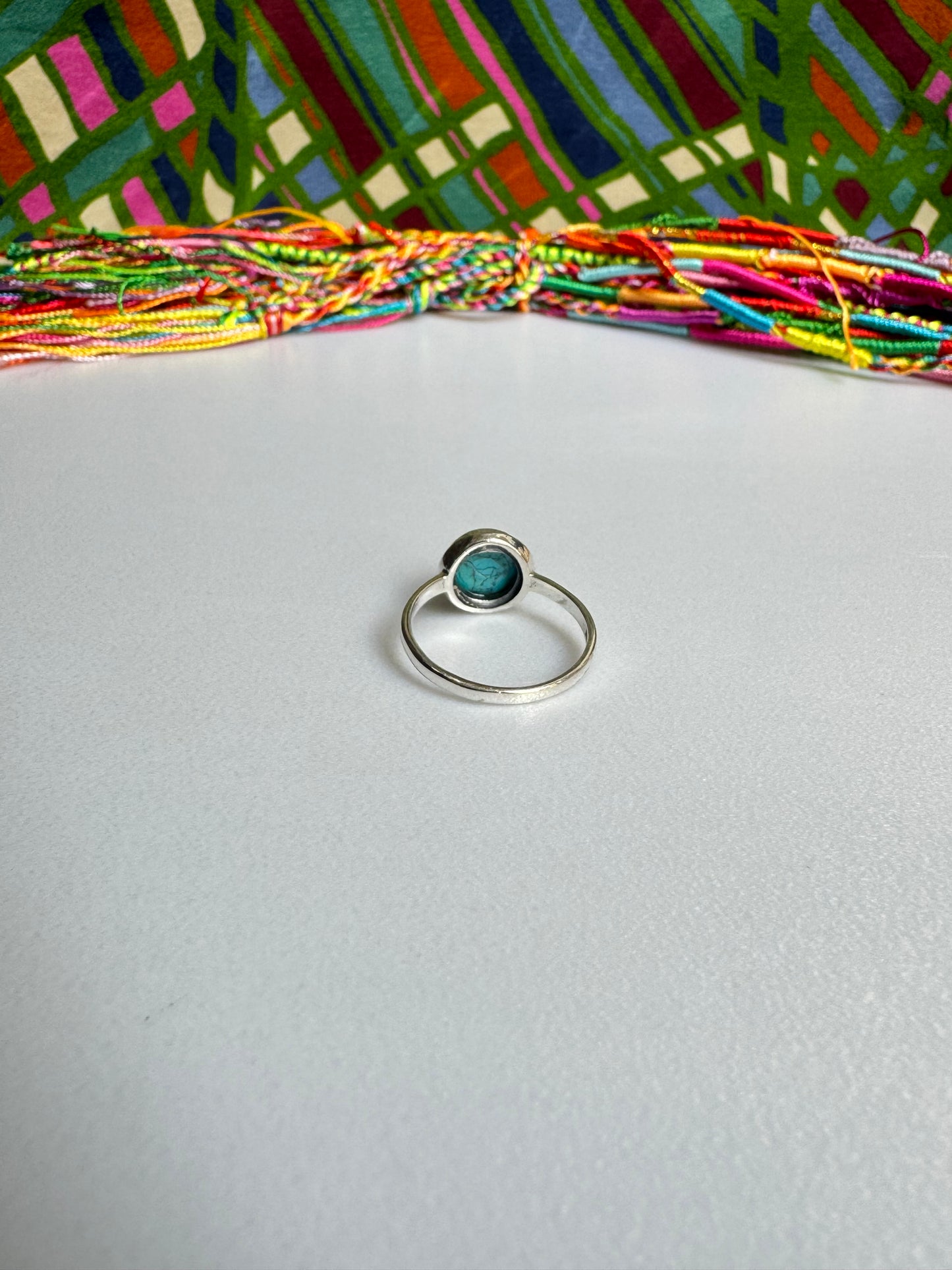 Türkiser Howlith-Turquenit-Ring aus 925er Silber E35