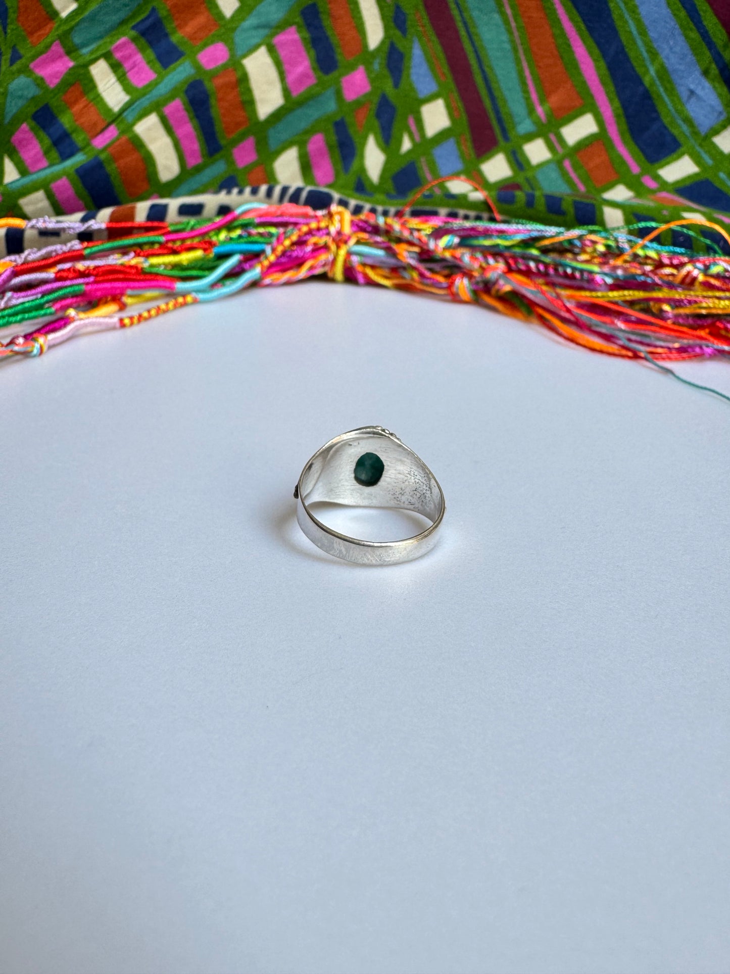 925 silver ring with emerald root size 13 - G59