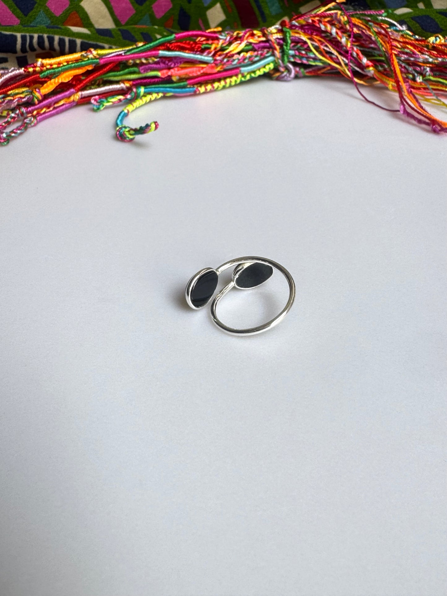 Adjustable black onyx silver ring, size 13 - G17