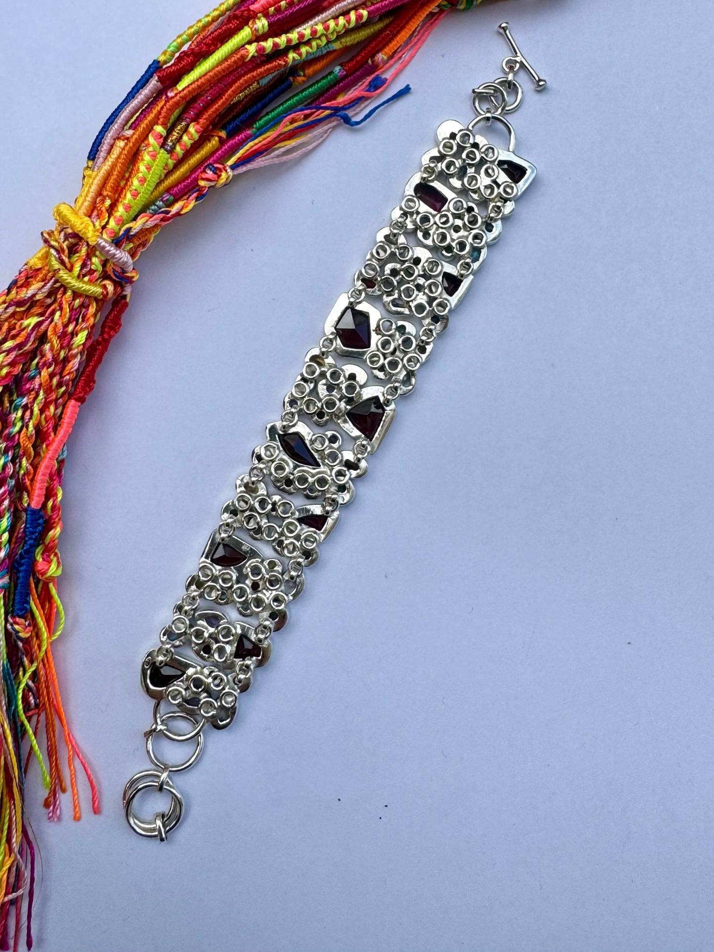 Granat-Armreif aus 925er Silber – Halbedelsteine