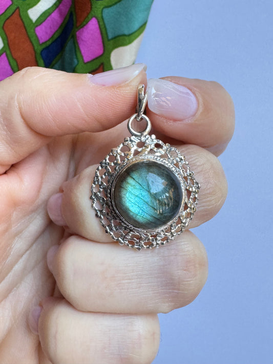 Pendant sterling silver 925 labradorite 2K