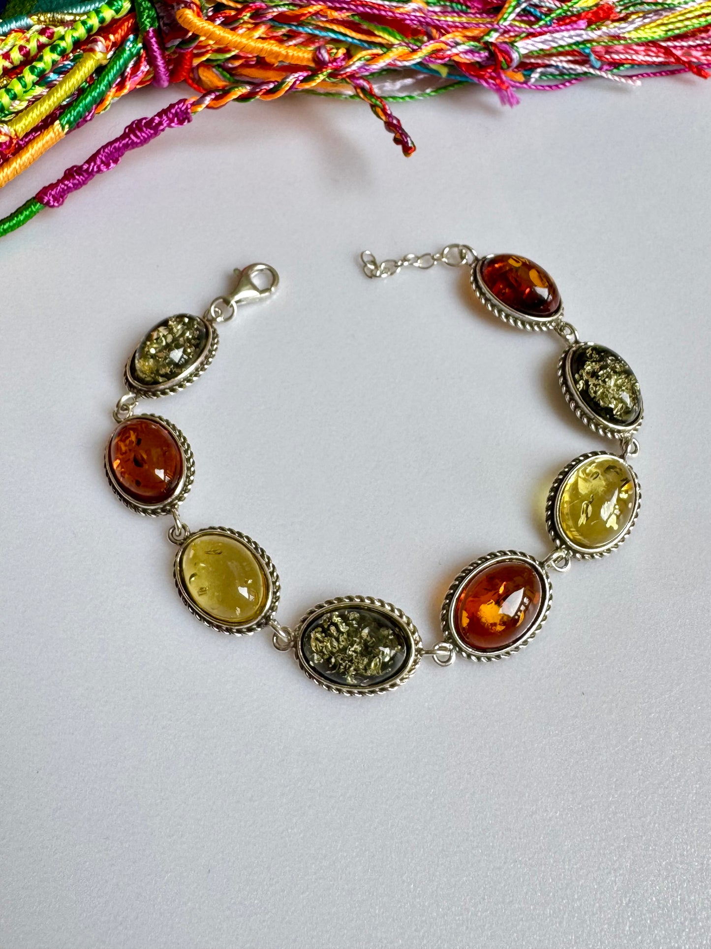 Armband aus 925er Silber und Bernstein 5AB