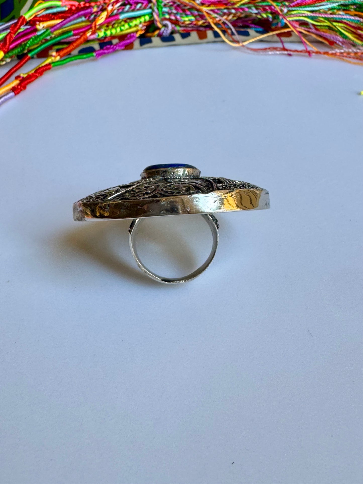 Antiker Vintage-Ring aus Lapislazuli-Hartstein