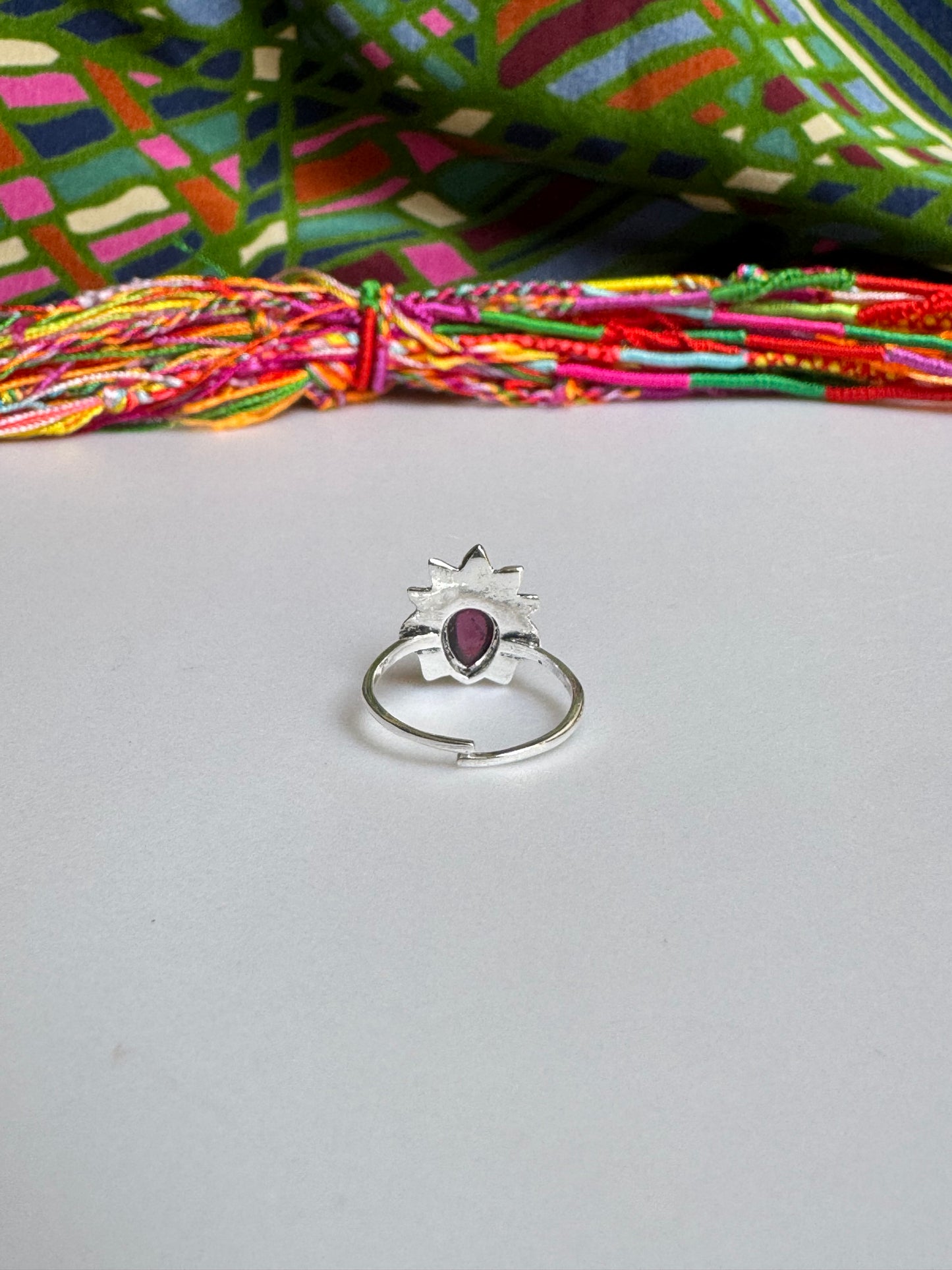 Lila-silberner Boho-Ring