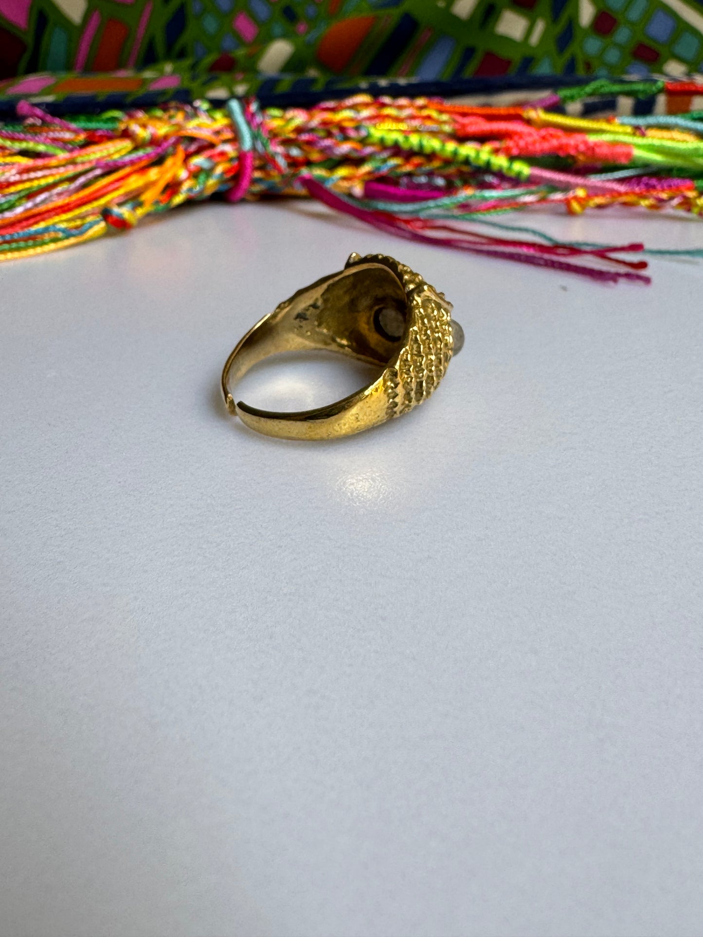 Goldener Mondstein-Boho-Ring