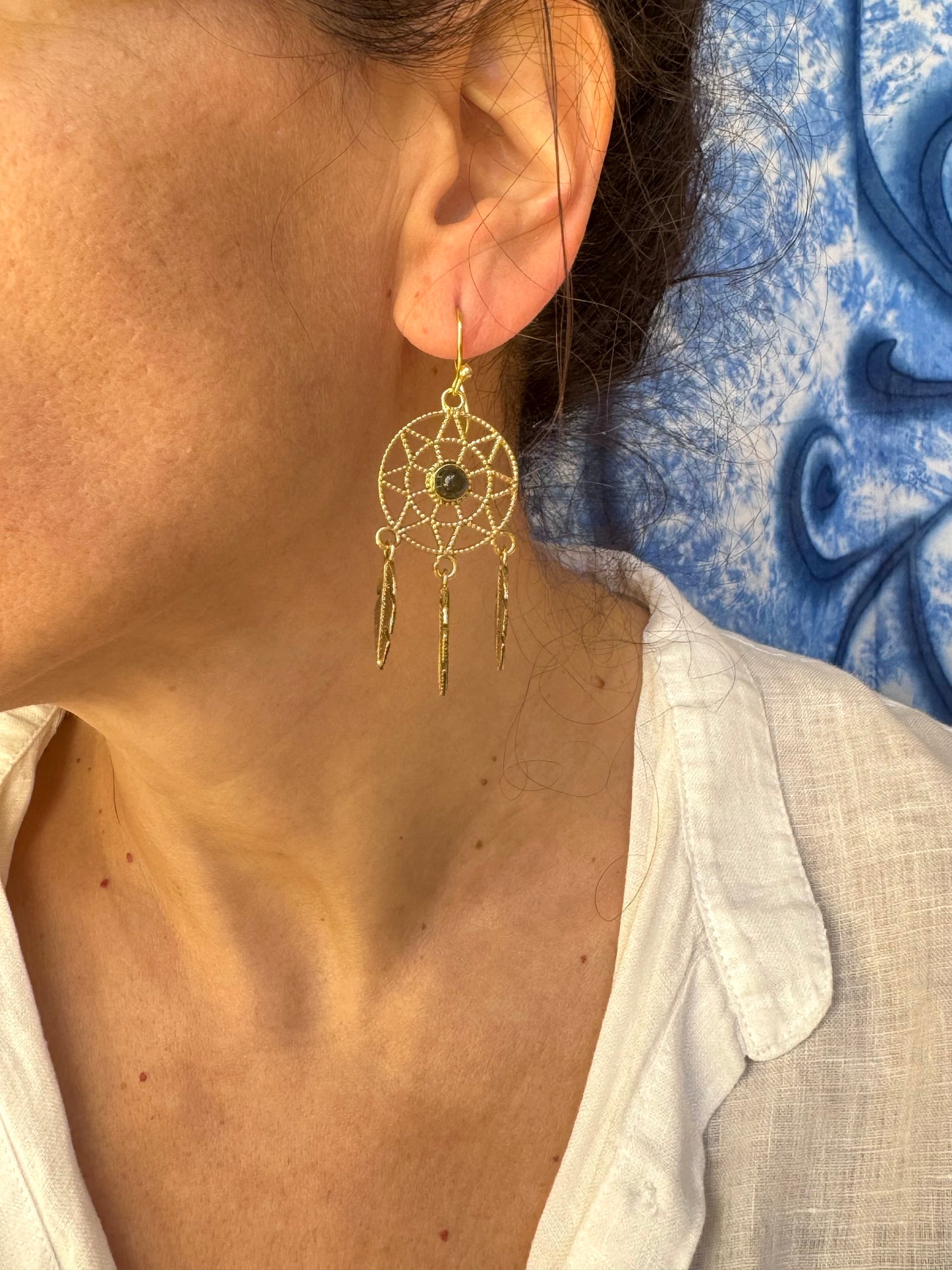 Orecchini boho dorato acchiappasogni labradorite