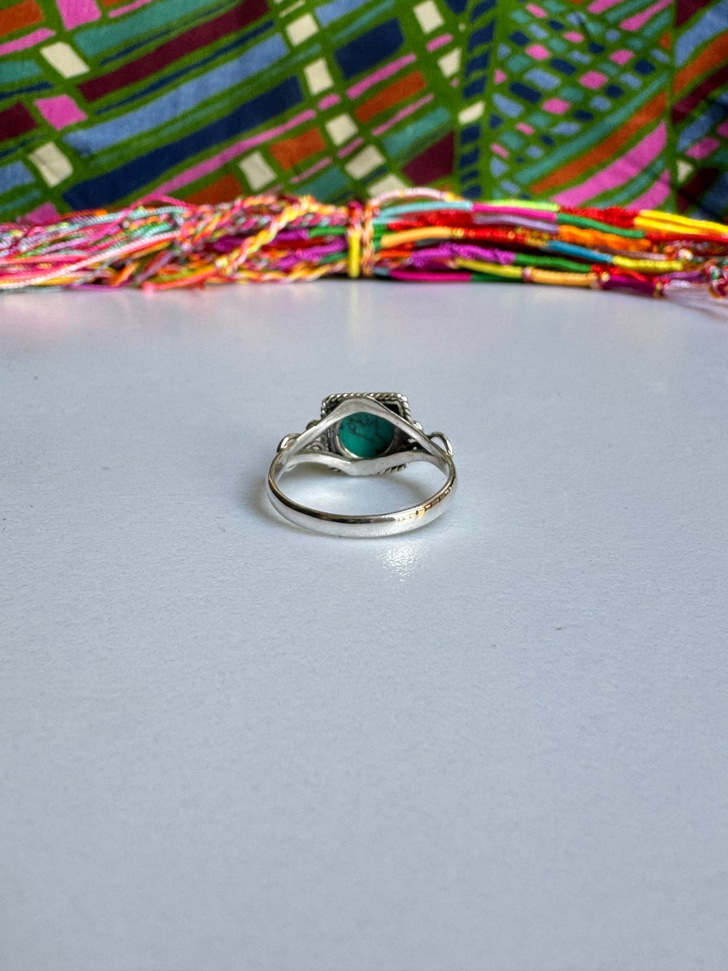 Türkiser Howlith-Turquenit-Ring aus 925er Silber E73