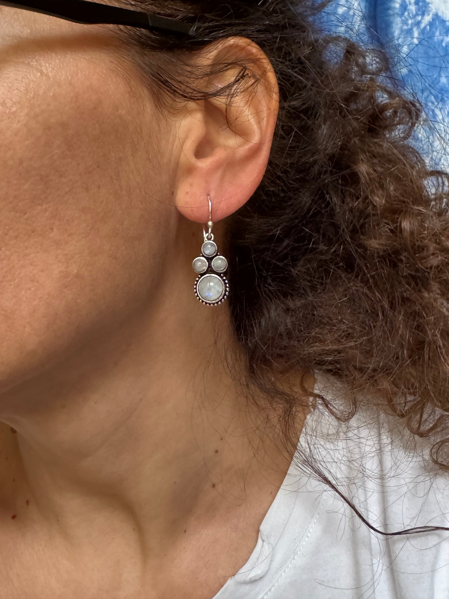 Orecchini boho argentato pietra di luna V3