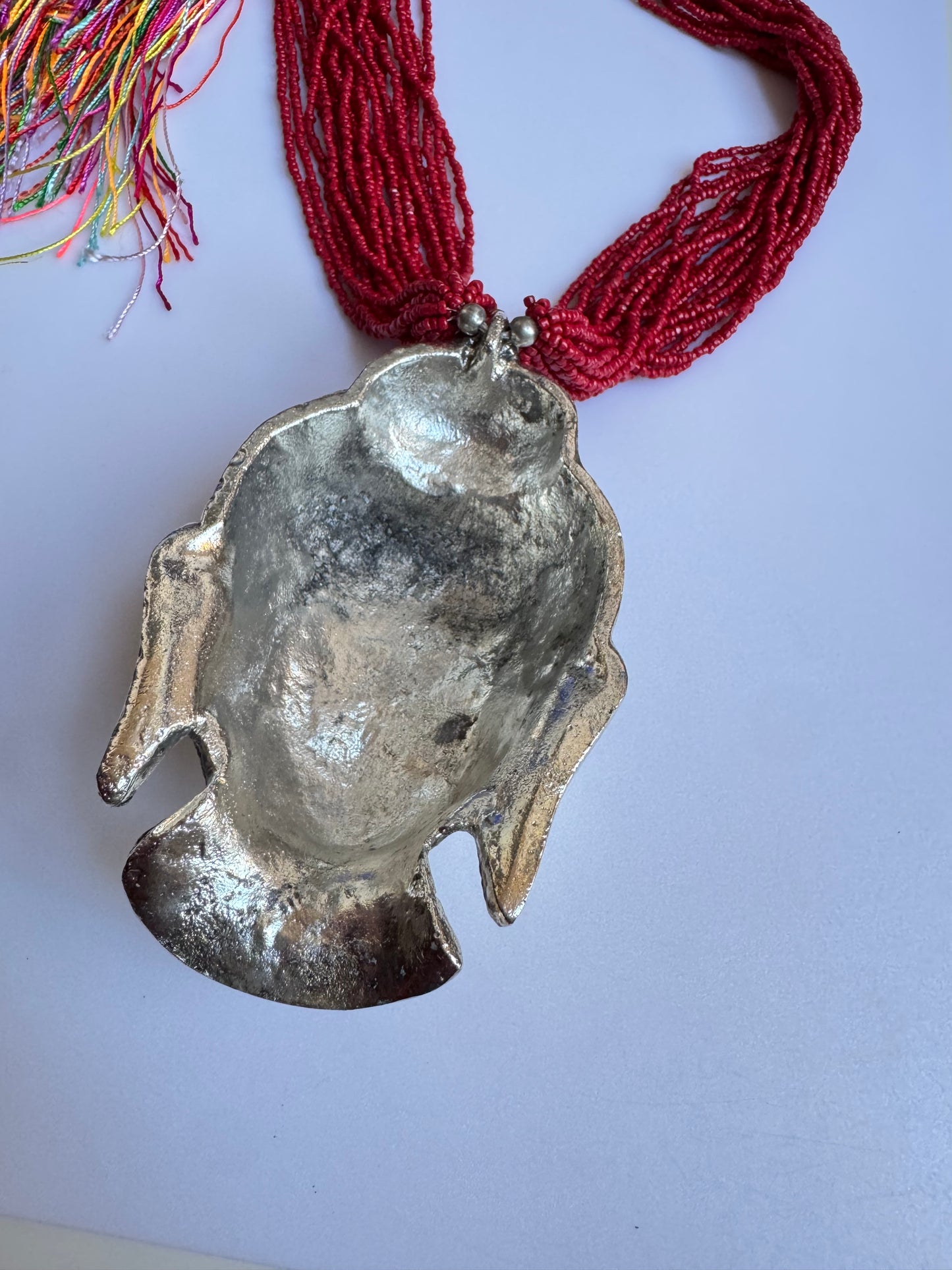 Traditionelle indische Buddha-Halskette