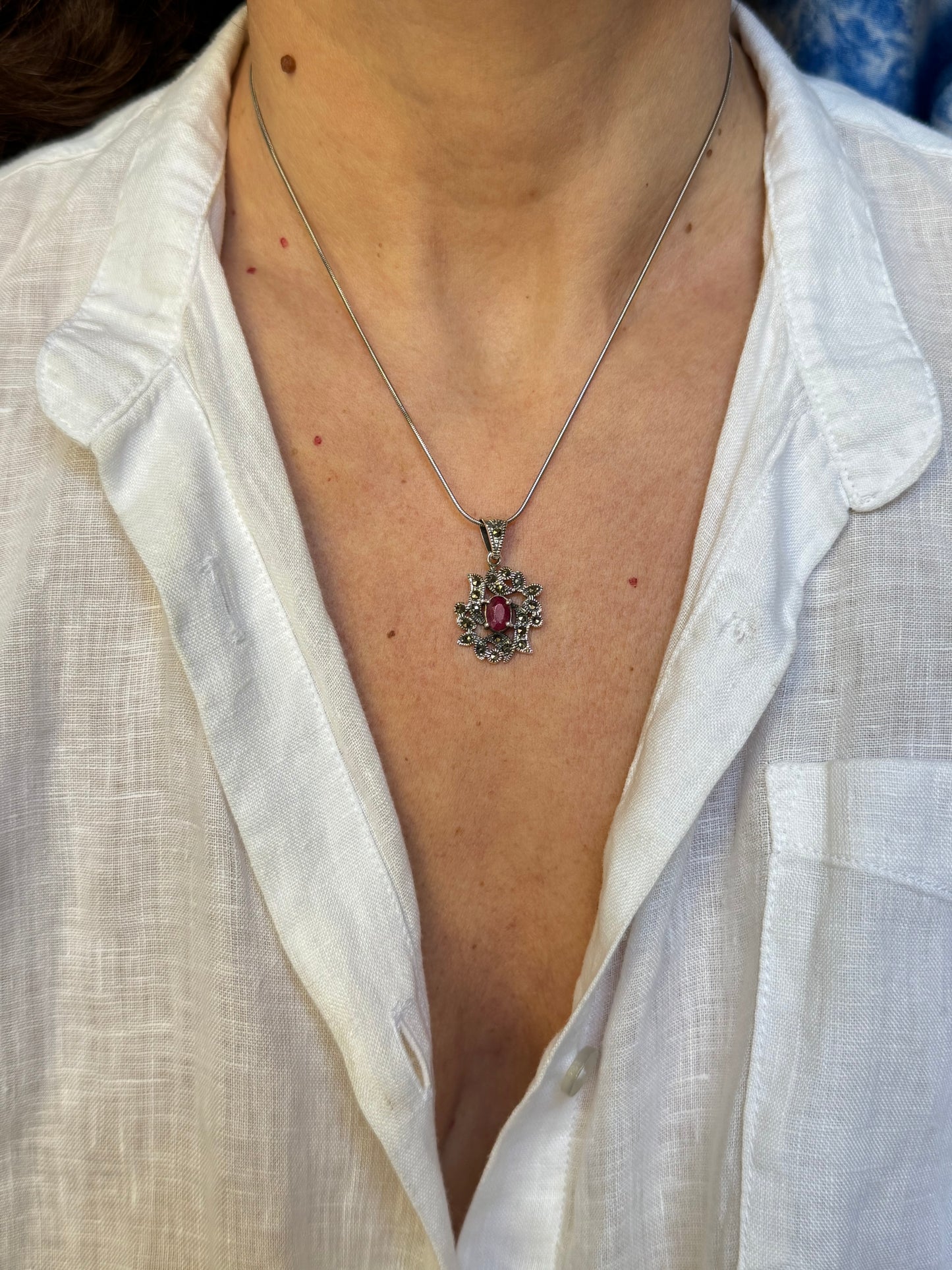 Ciondolo pendente argento 925 radice di rubino 3K