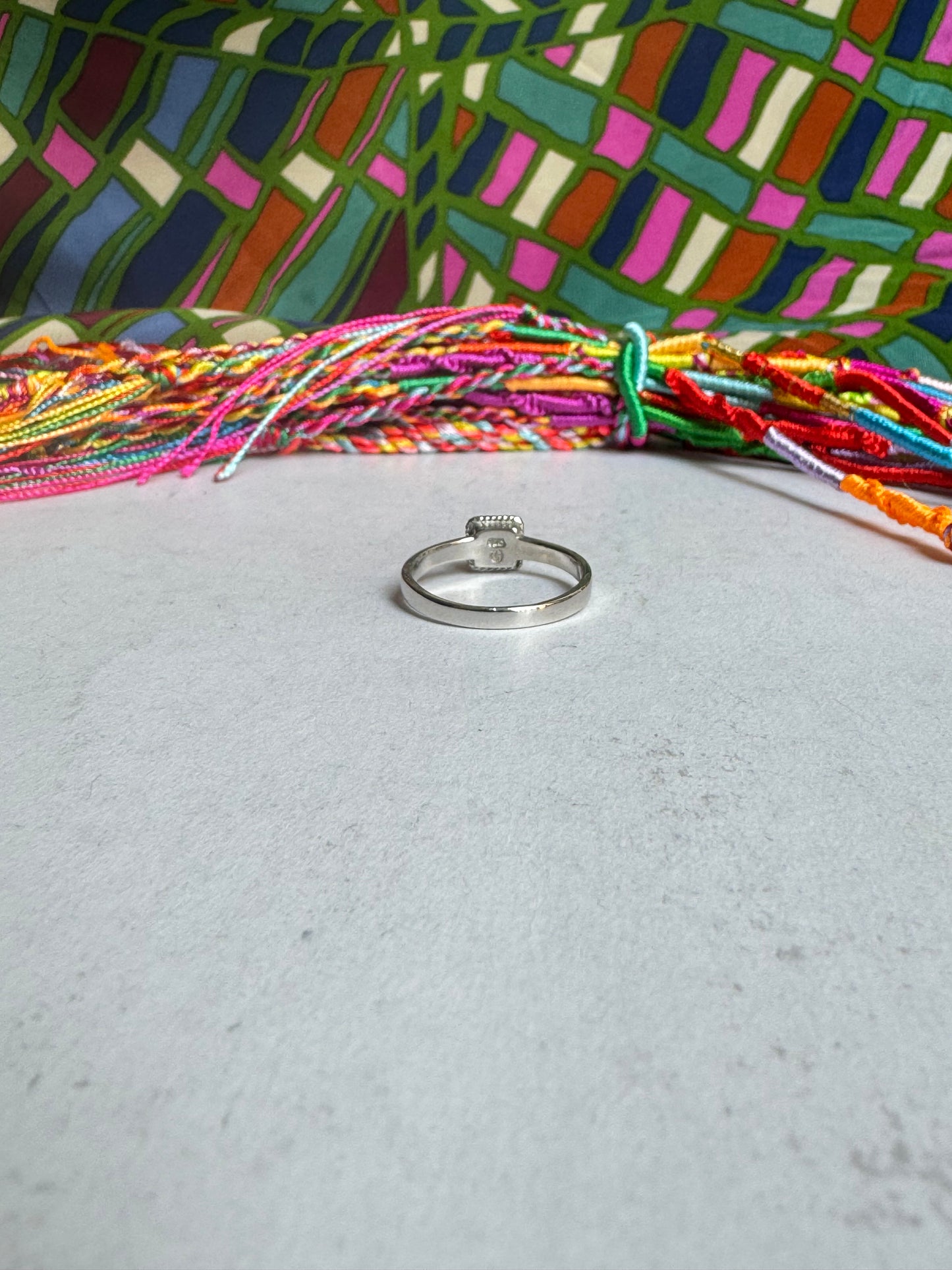 P31 white opal 925 silver ring