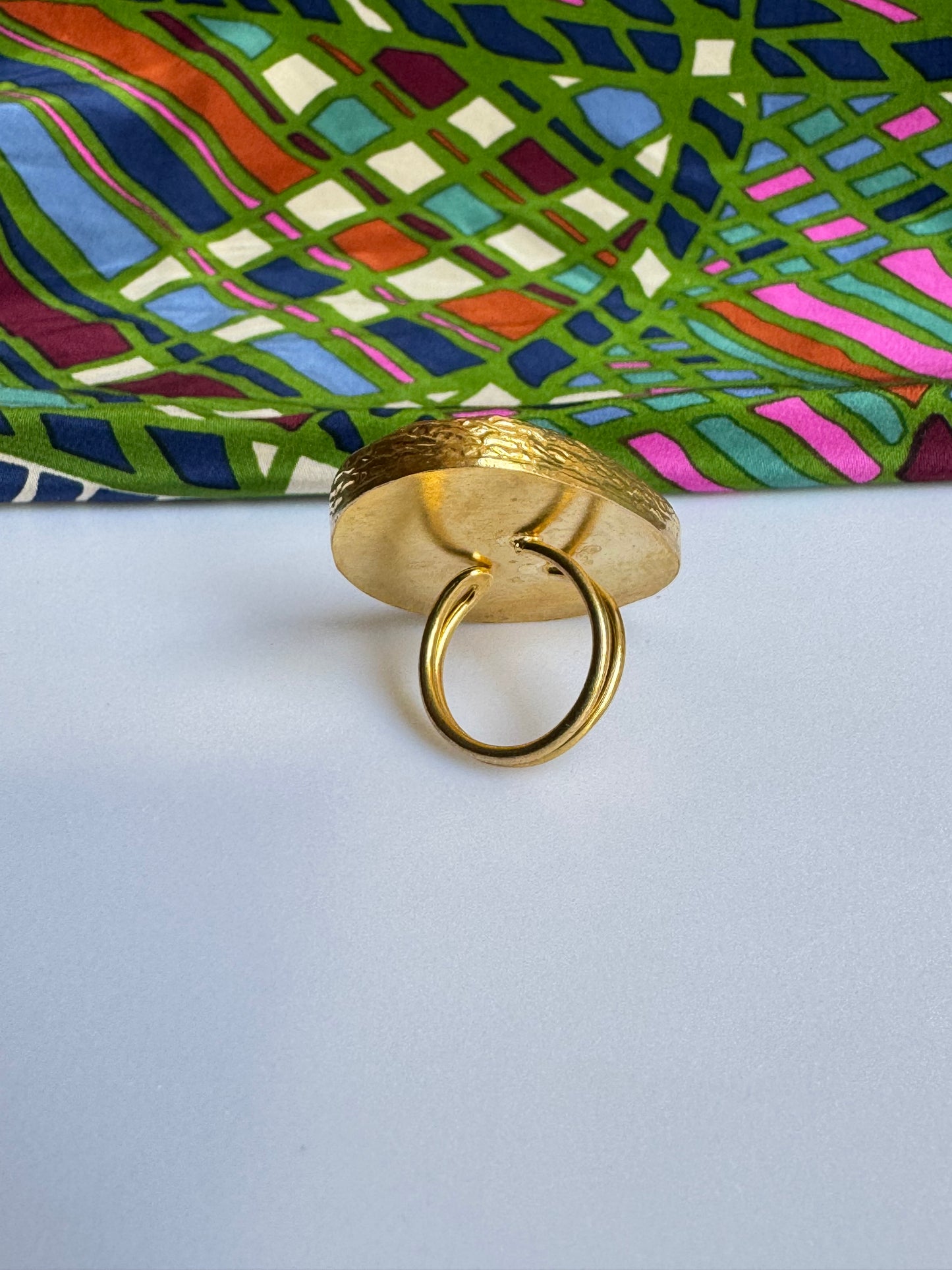 Big bottle green golden ring