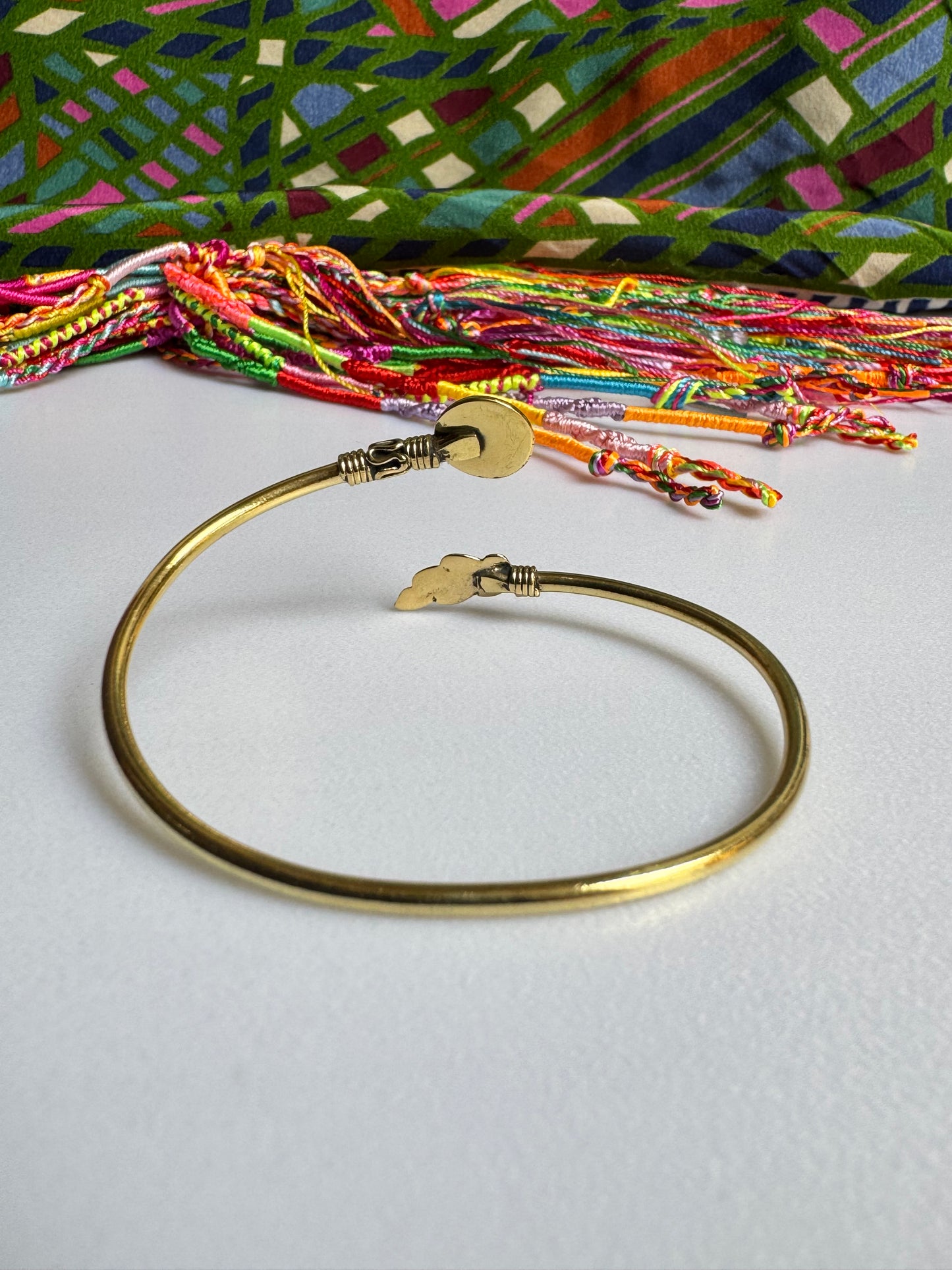 Burgundergoldenes Boho-Armband