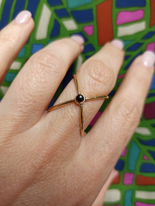 Goldener Onyx-Infinity-Boho-Ring