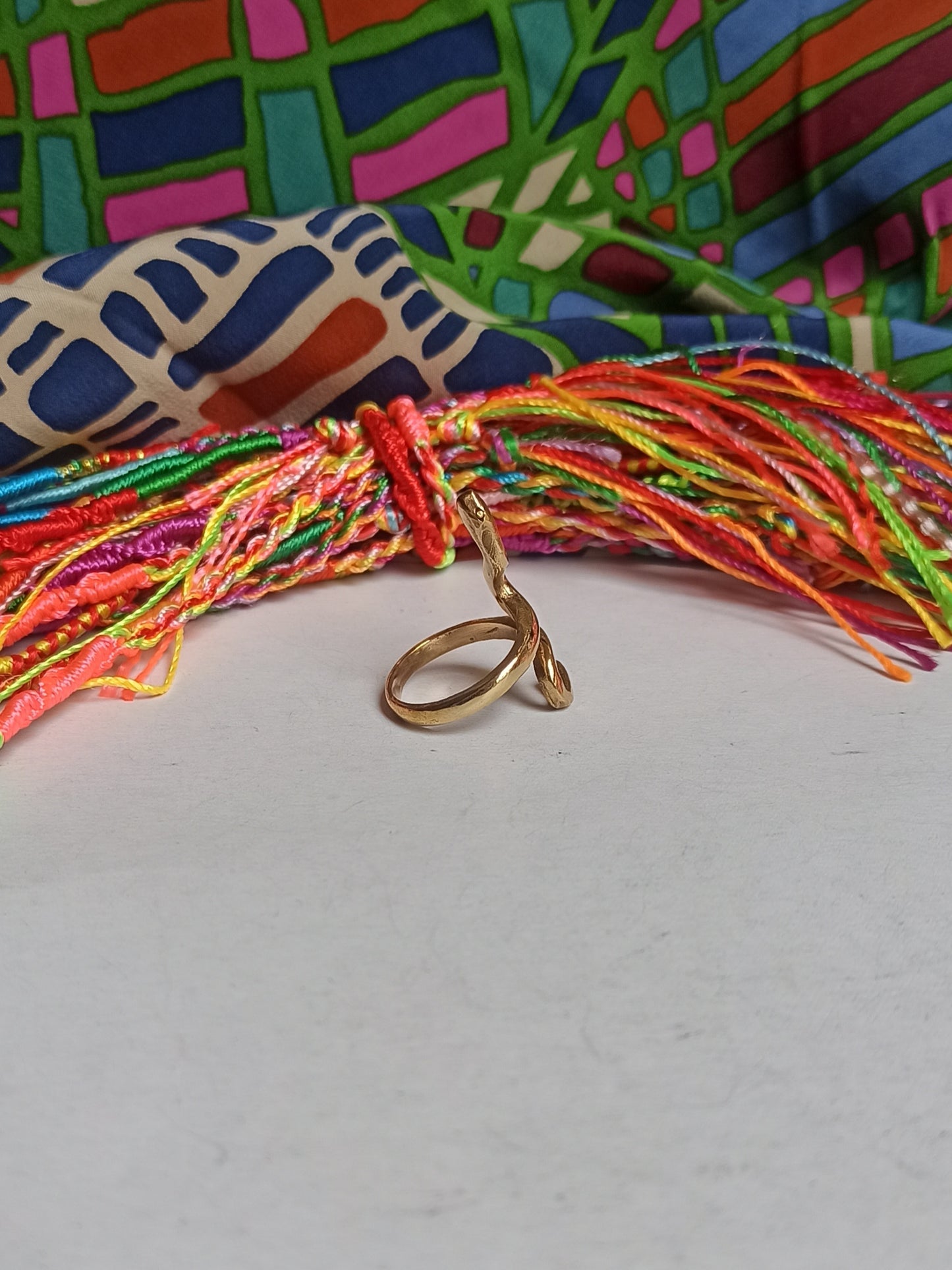 Glatter, goldener Schlangen-Boho-Ring