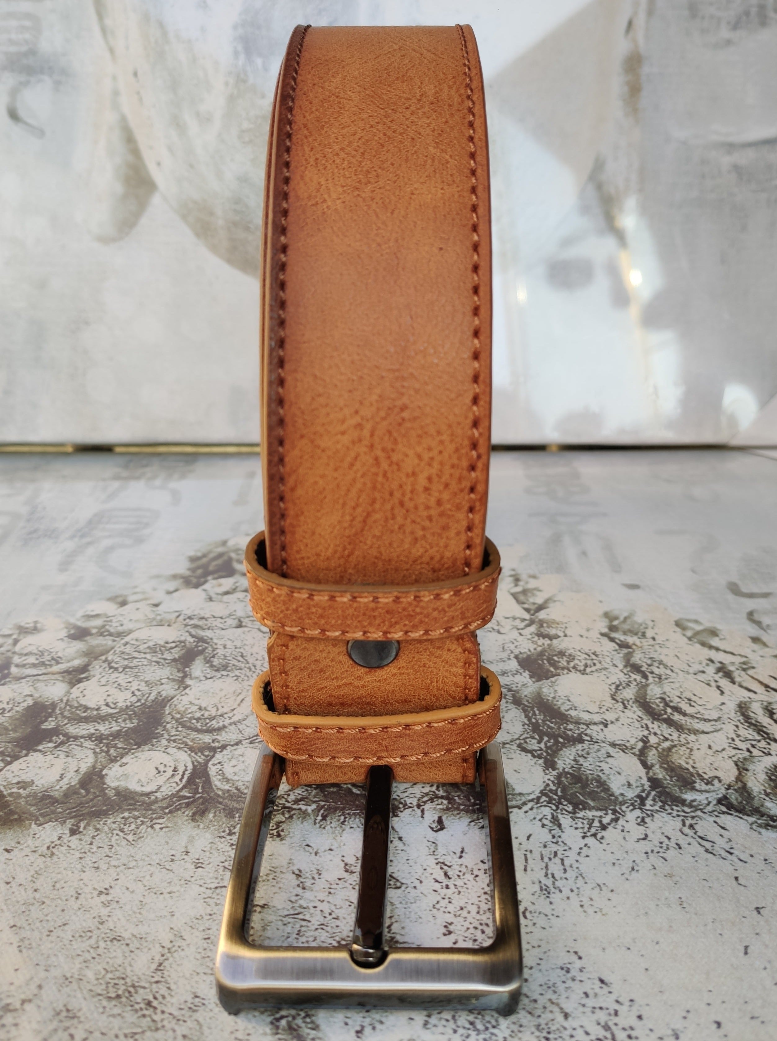 HD DHISPANIA Cintura uomo pelle marrone e nero con fibbia spazzolata per vestire e lavorare è una cintura in 100% pelle, marrone, 120 cm HD DHISPANIA Cintura uomo pelle marrone e nero con fibbia spazzolata per vestire e lavorare è una cintura in 100% pelle, marrone, 120 cm
