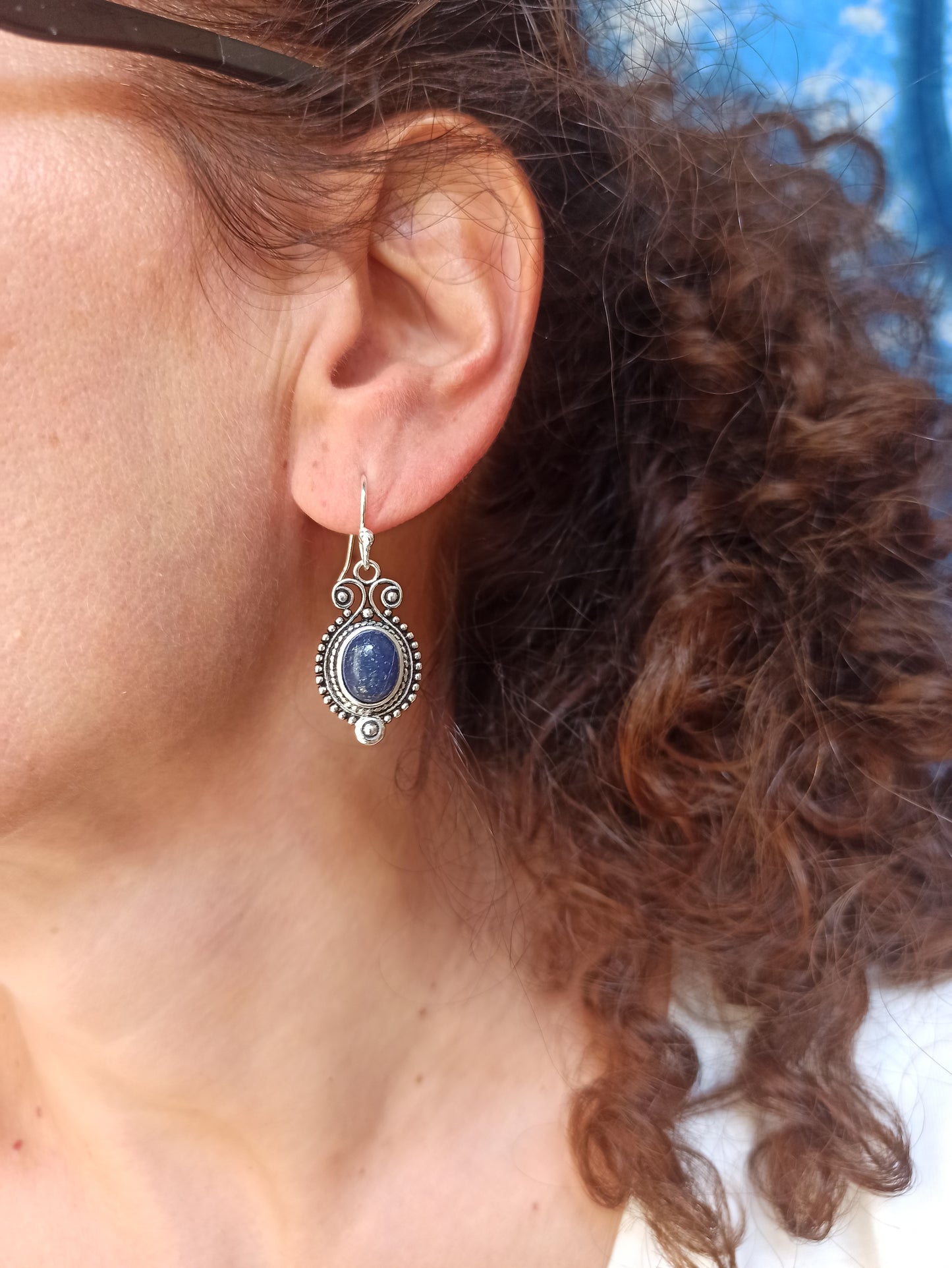 Boho-Ohrringe aus Lapislazuli-Silber