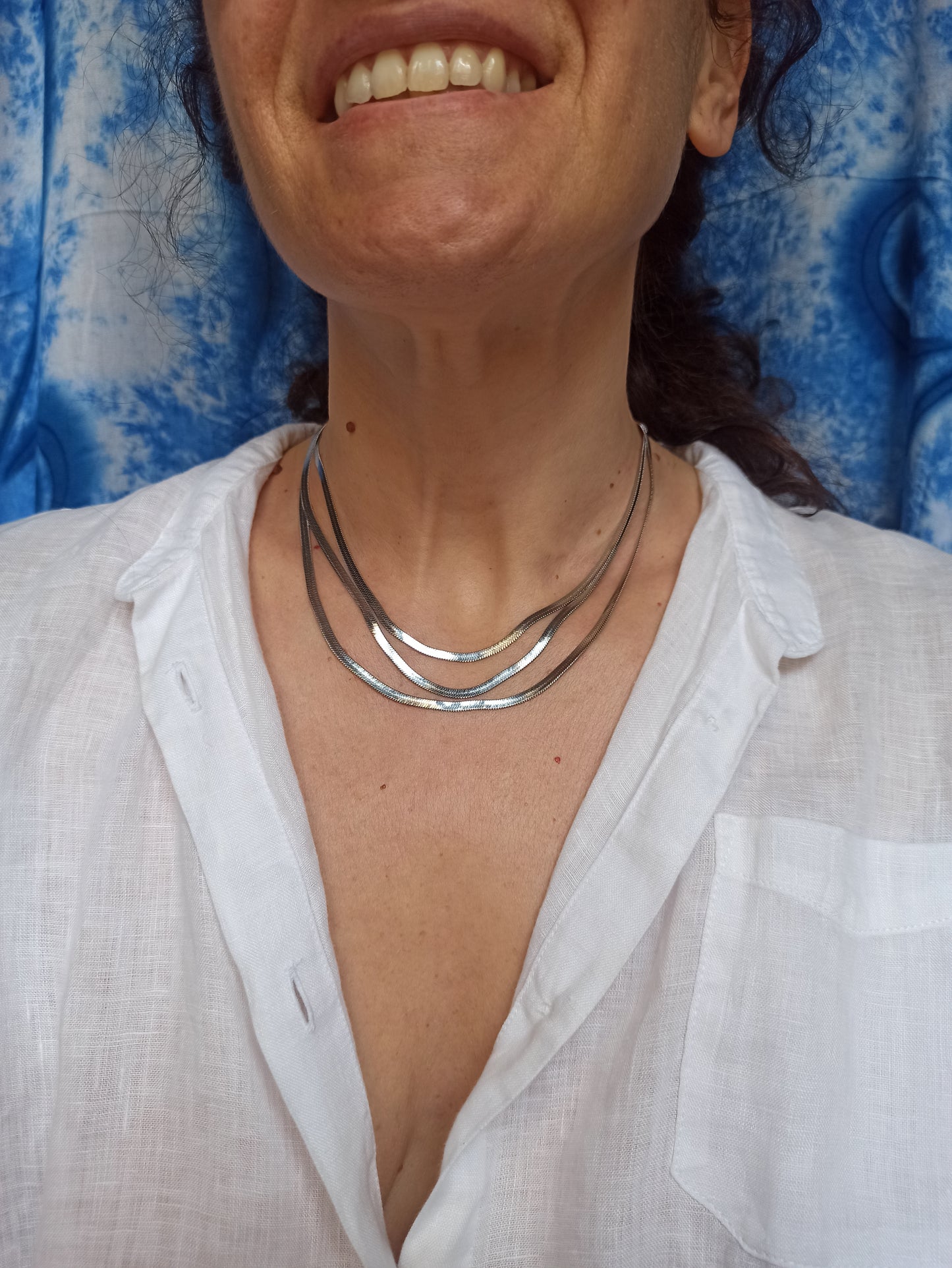 40 cm lange mehrsträngige Schlangen-Choker-Halskette aus 13 Karat Stahl