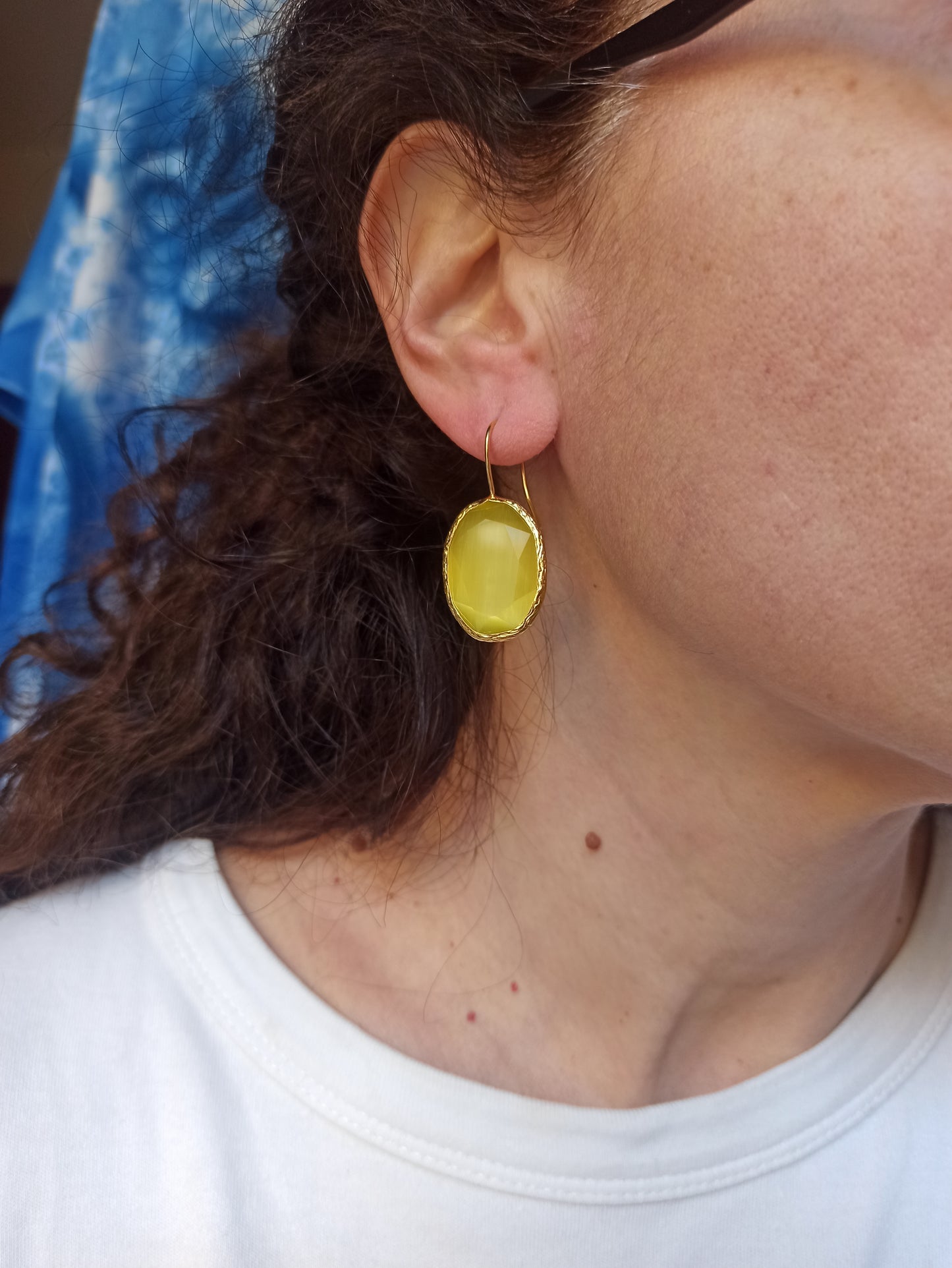 Yellow oval stone earrings
