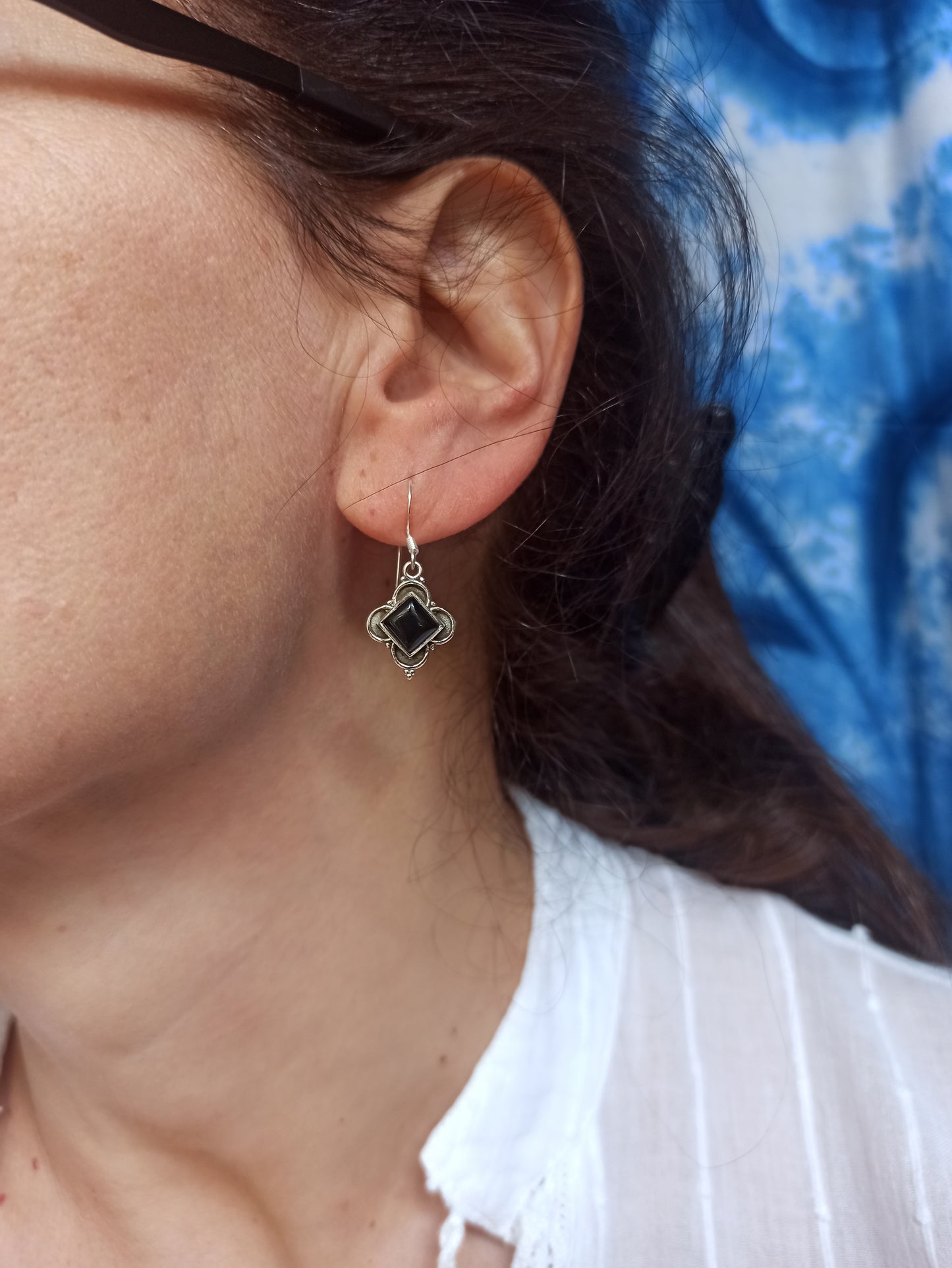 Black onyx silver earrings