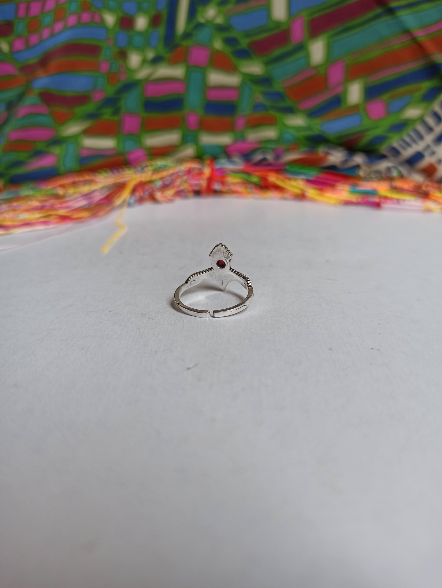 Roter silberner Boho-Ring