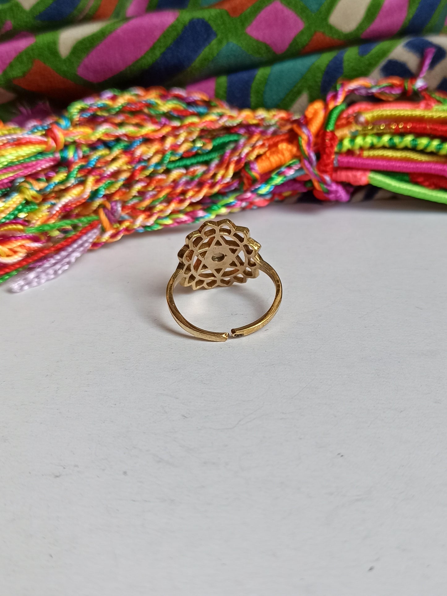 Anahata viertes Chakra Herz goldener Boho Ring