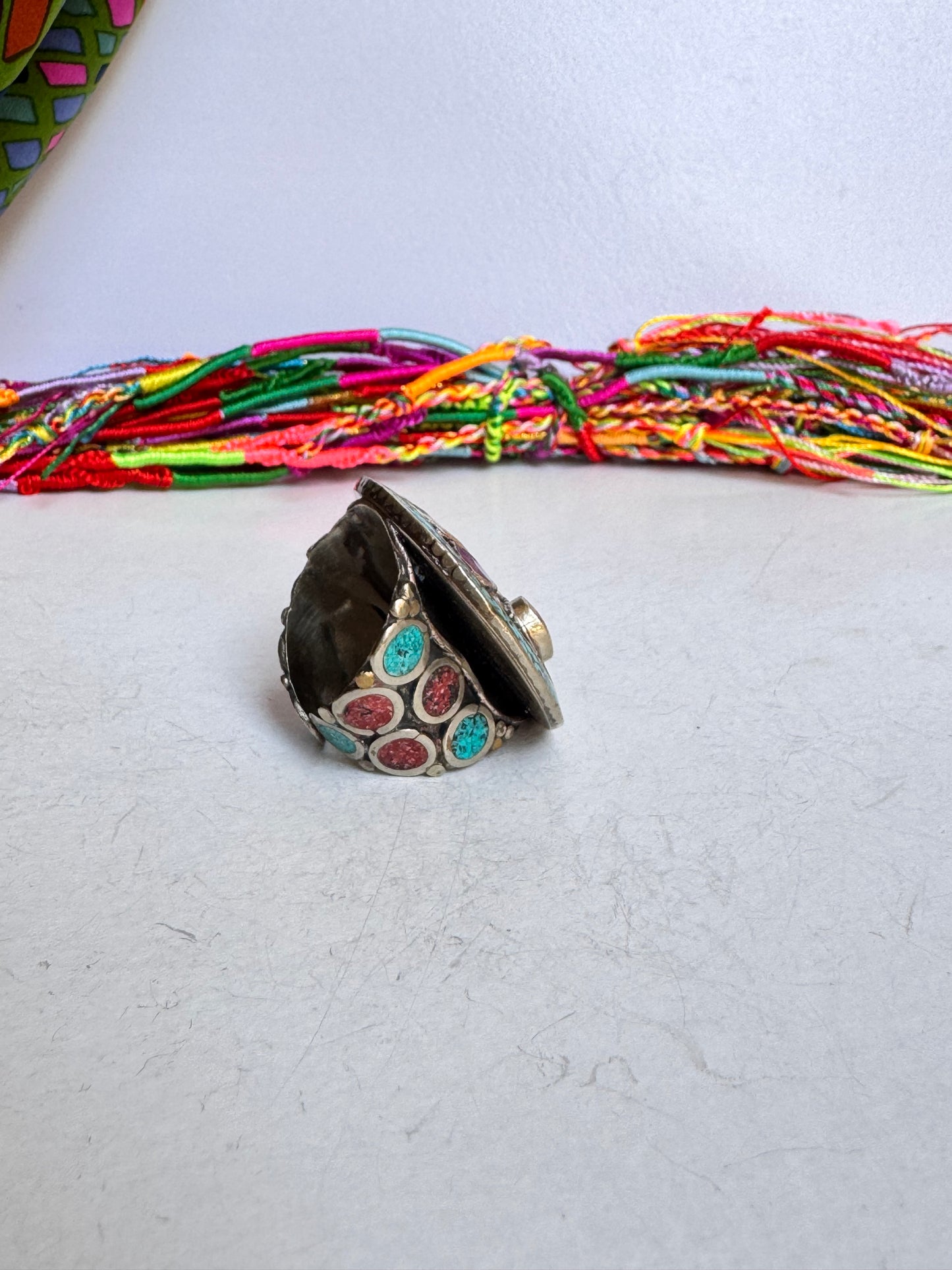 Anello nepalese mosaico vintage misura 21/22 regolabile