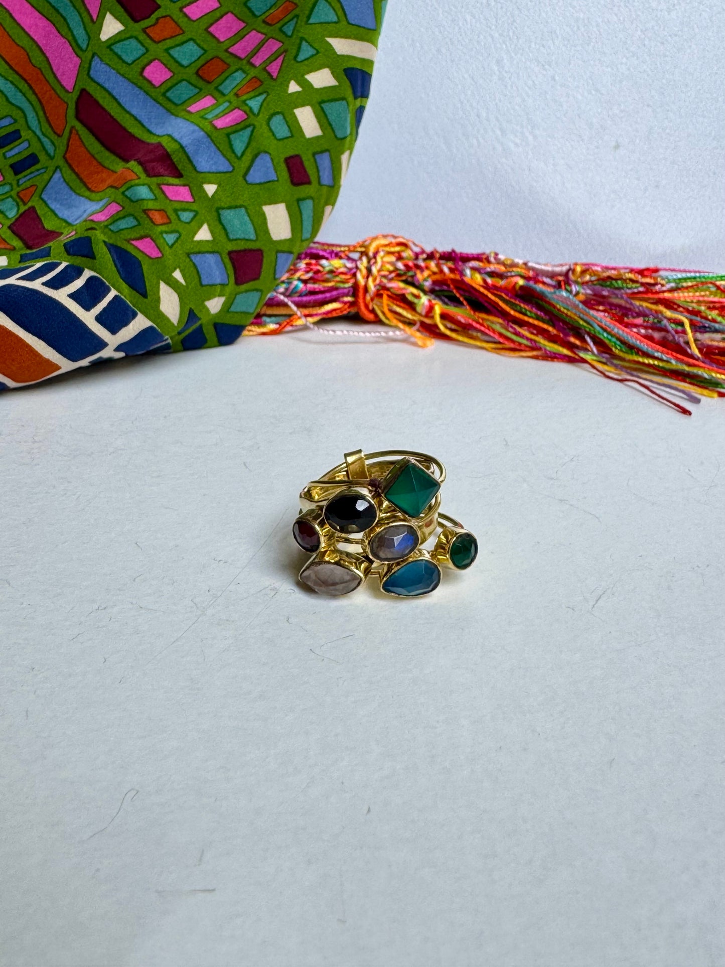 Anello boho dorato multifilo misura 16