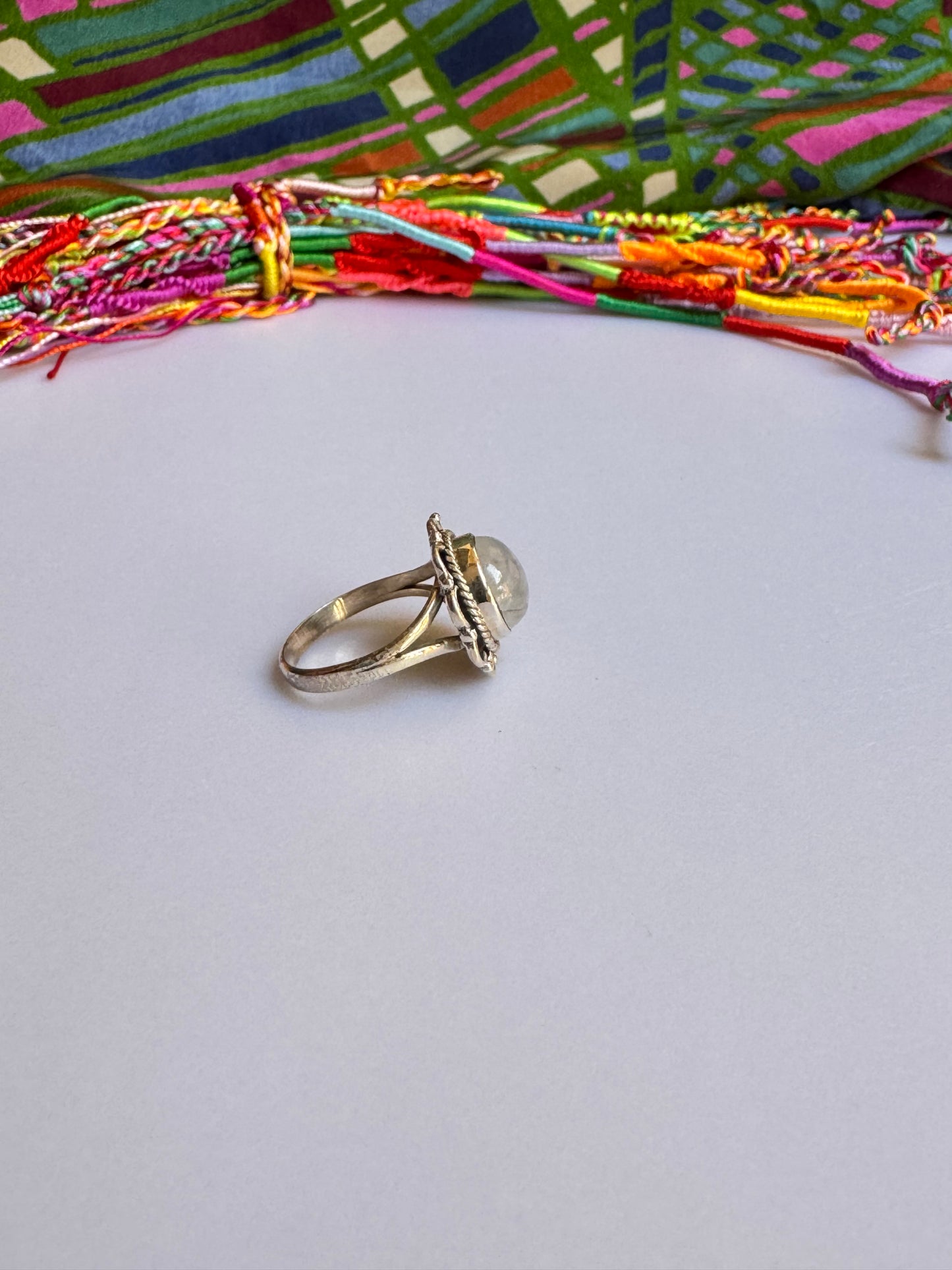 925 Silber Regenbogen Mondstein Ring Größe 14/15 - X27