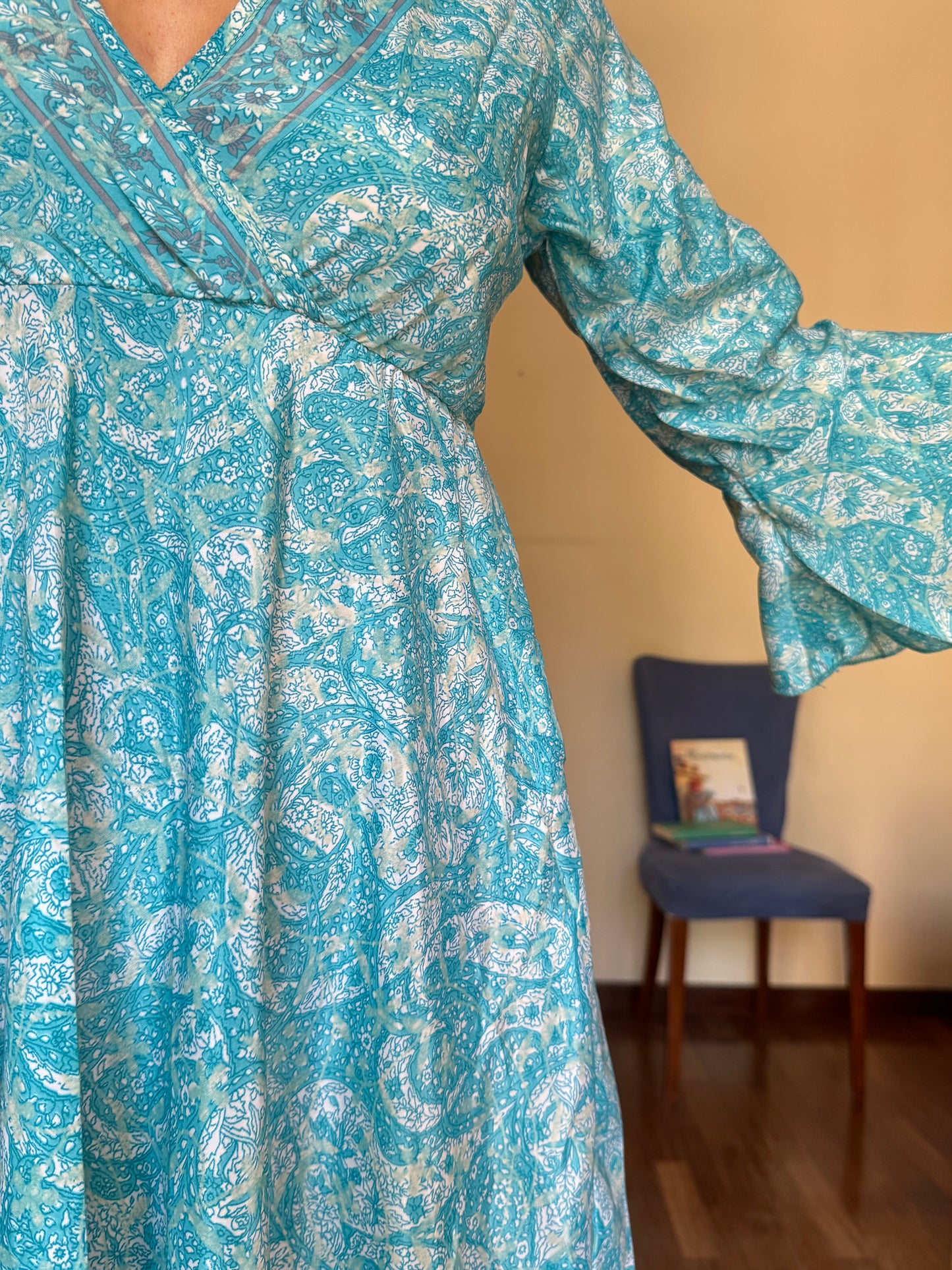 Long dress with 3/4 sleeves Size S A176