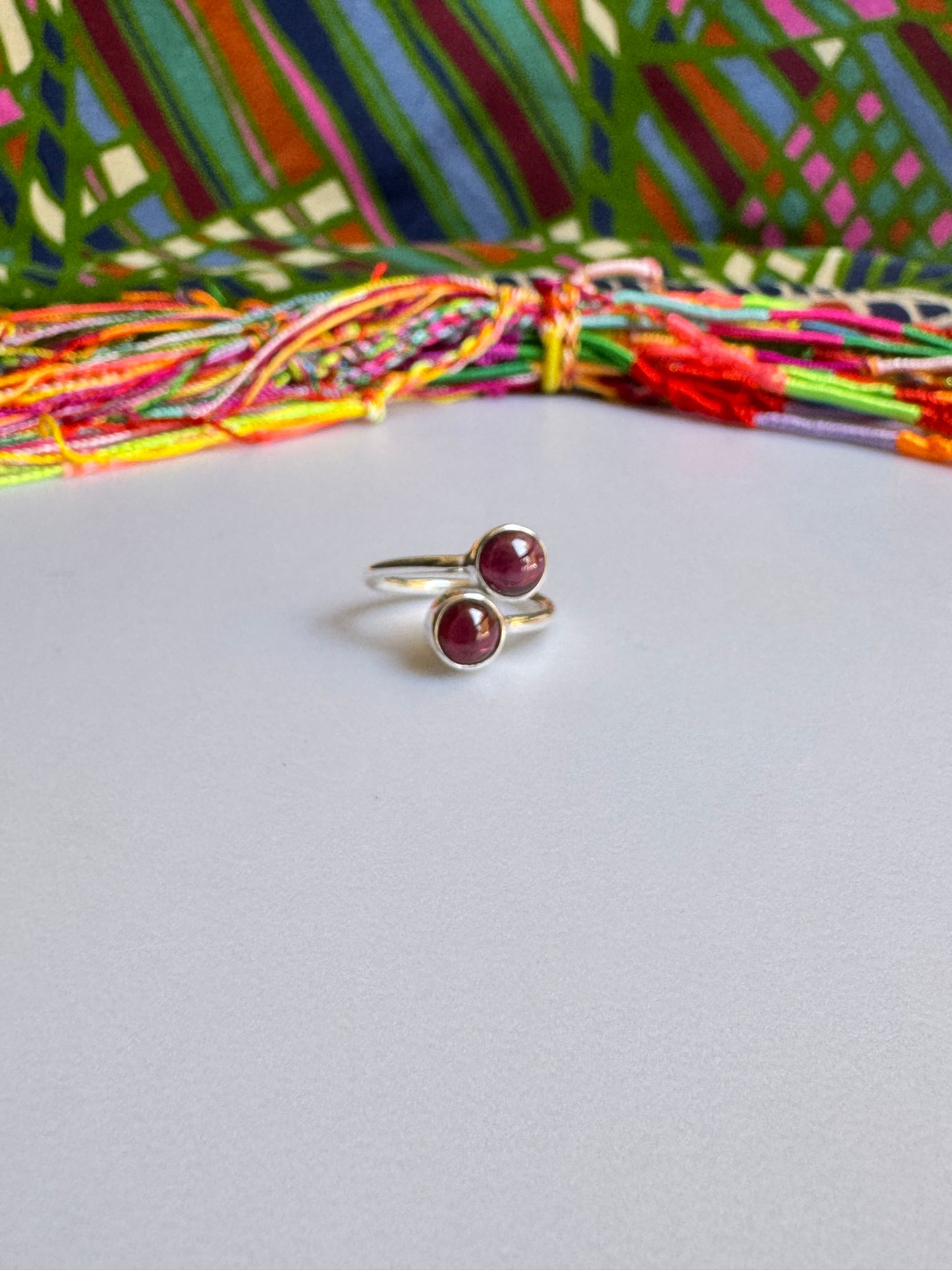 Verstellbarer Granat-Silberring, Größe 10 X48