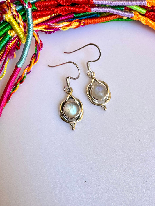 925 Silver Rainbow Moonstone Earrings R30