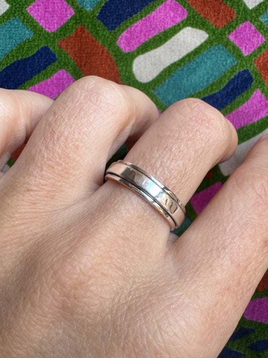 925 silver ring band size 16- Z60