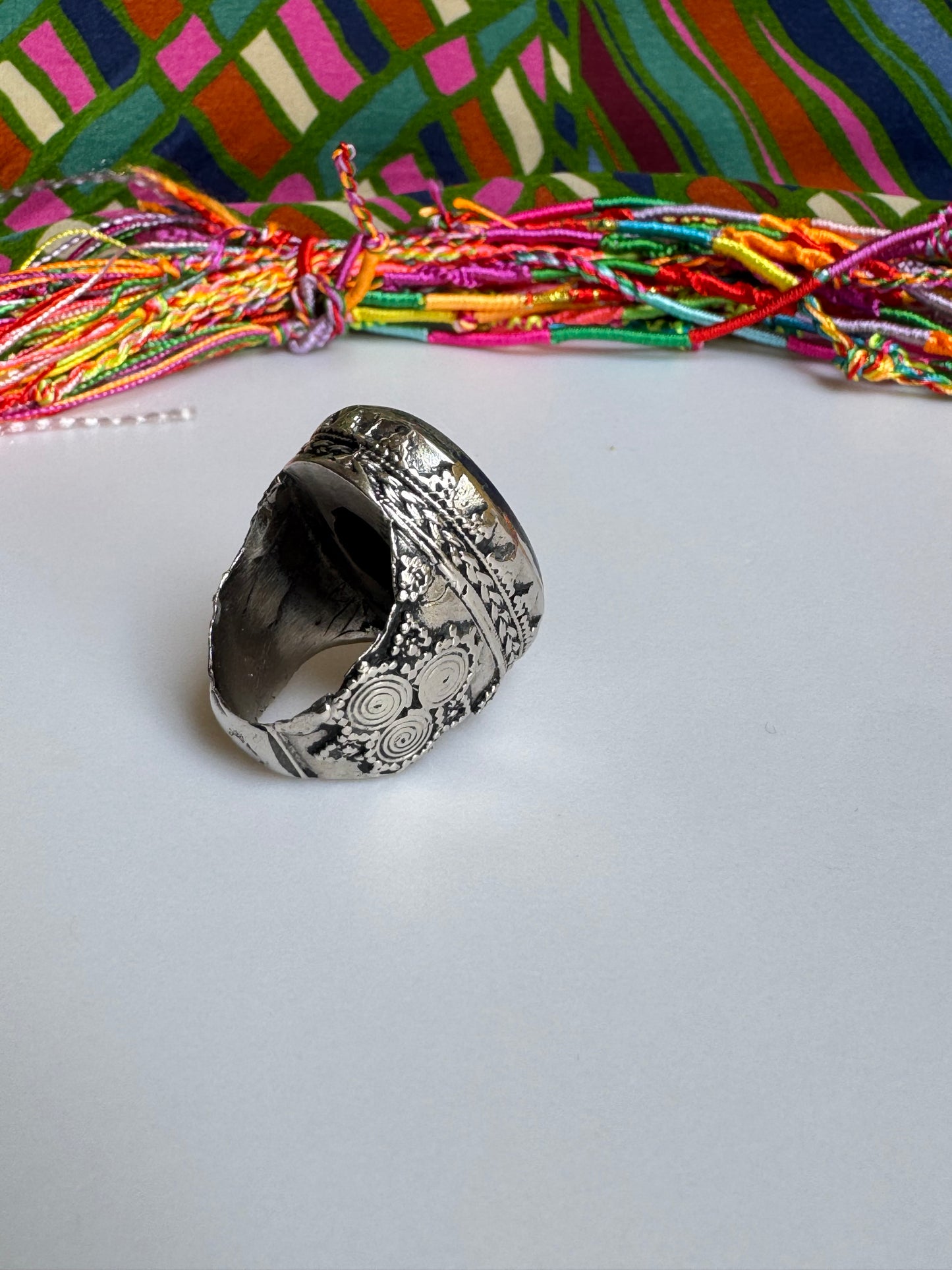 Antique vintage lapis lazuli hard stone ring