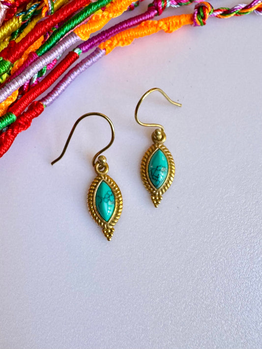 Orecchini boho dorato turchese V4