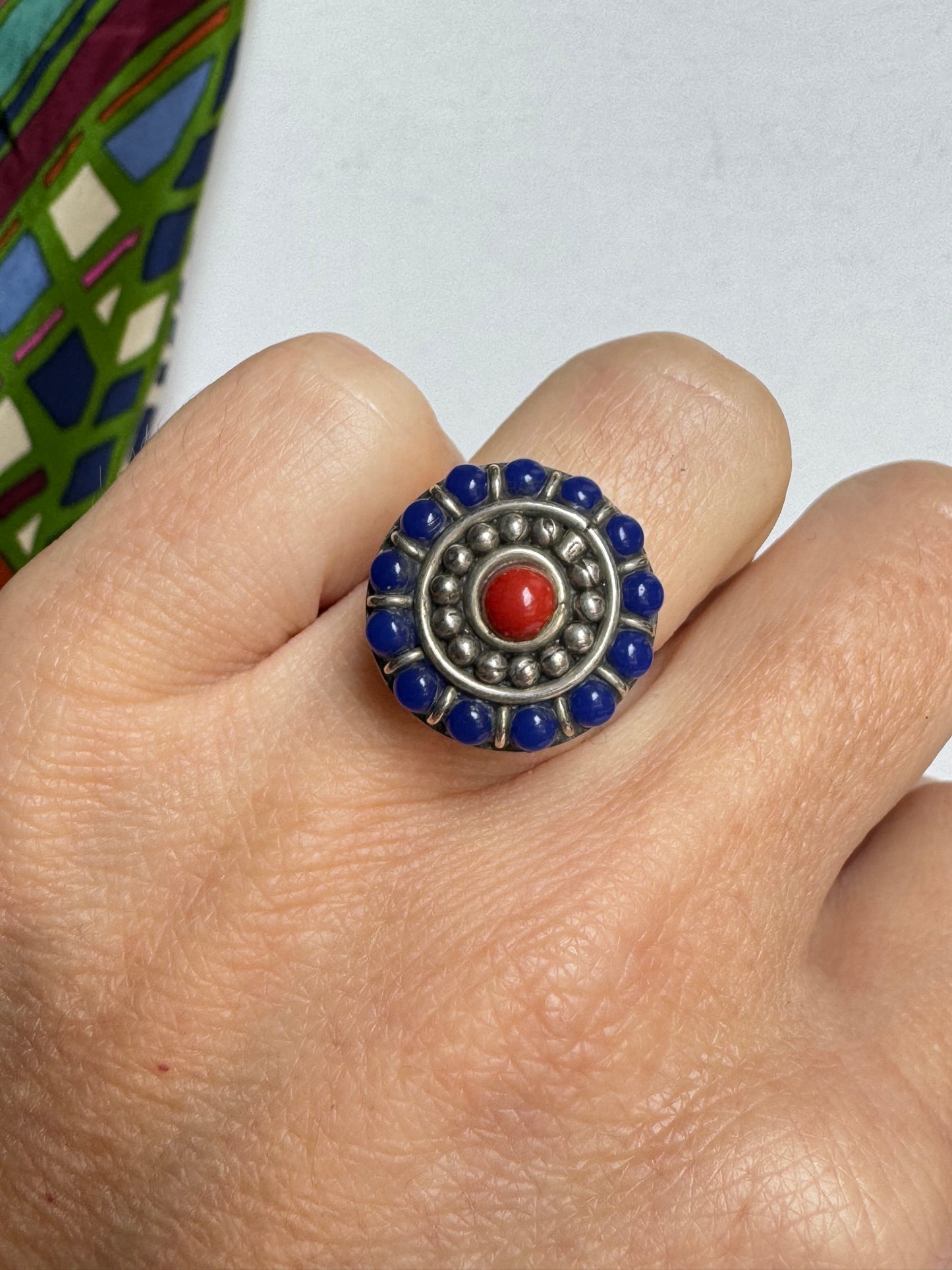 Anello nepalese