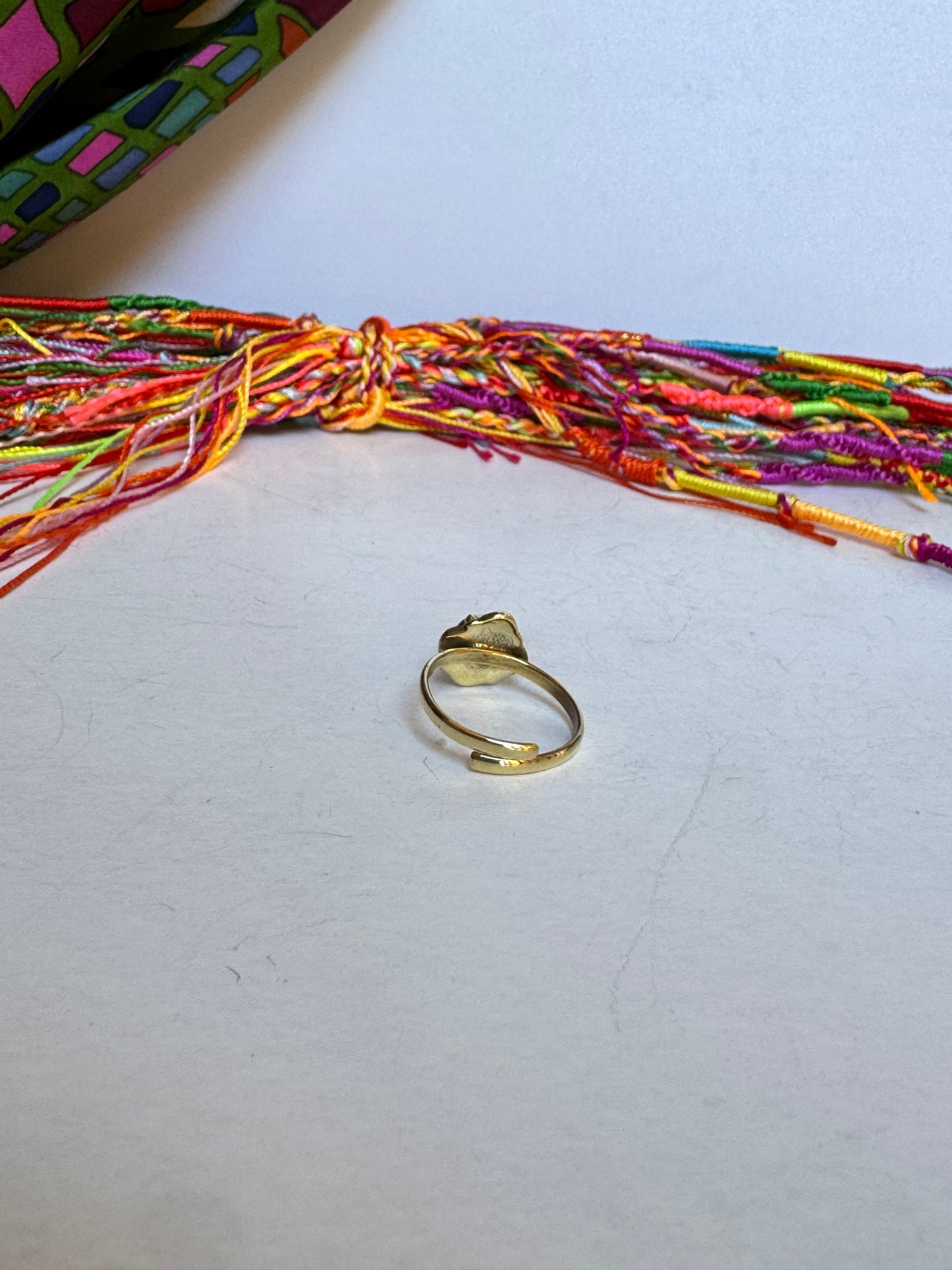 Anello boho dorato onice nero