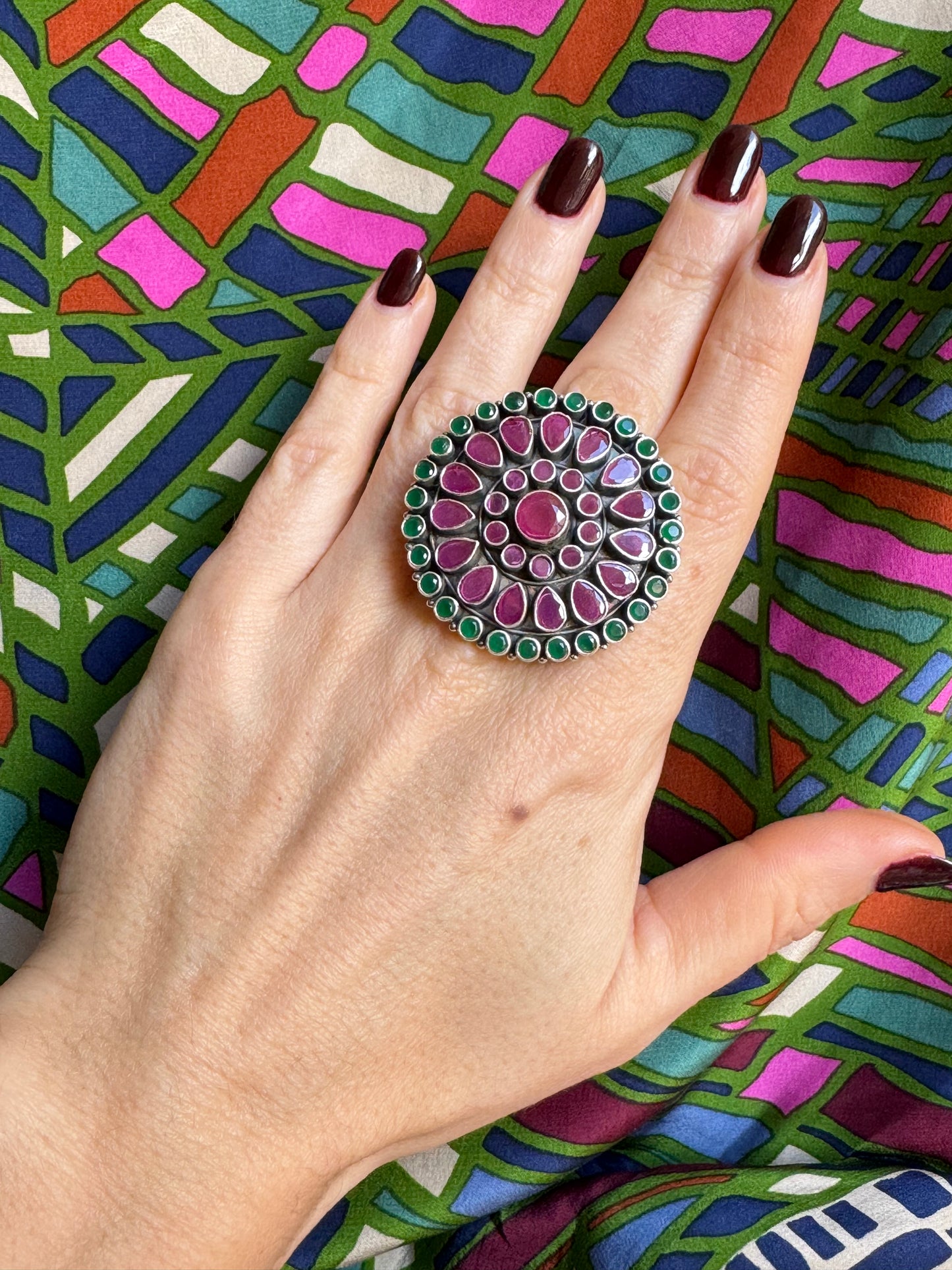 925 silver ring with green onyx flower and ruby ​​root D60