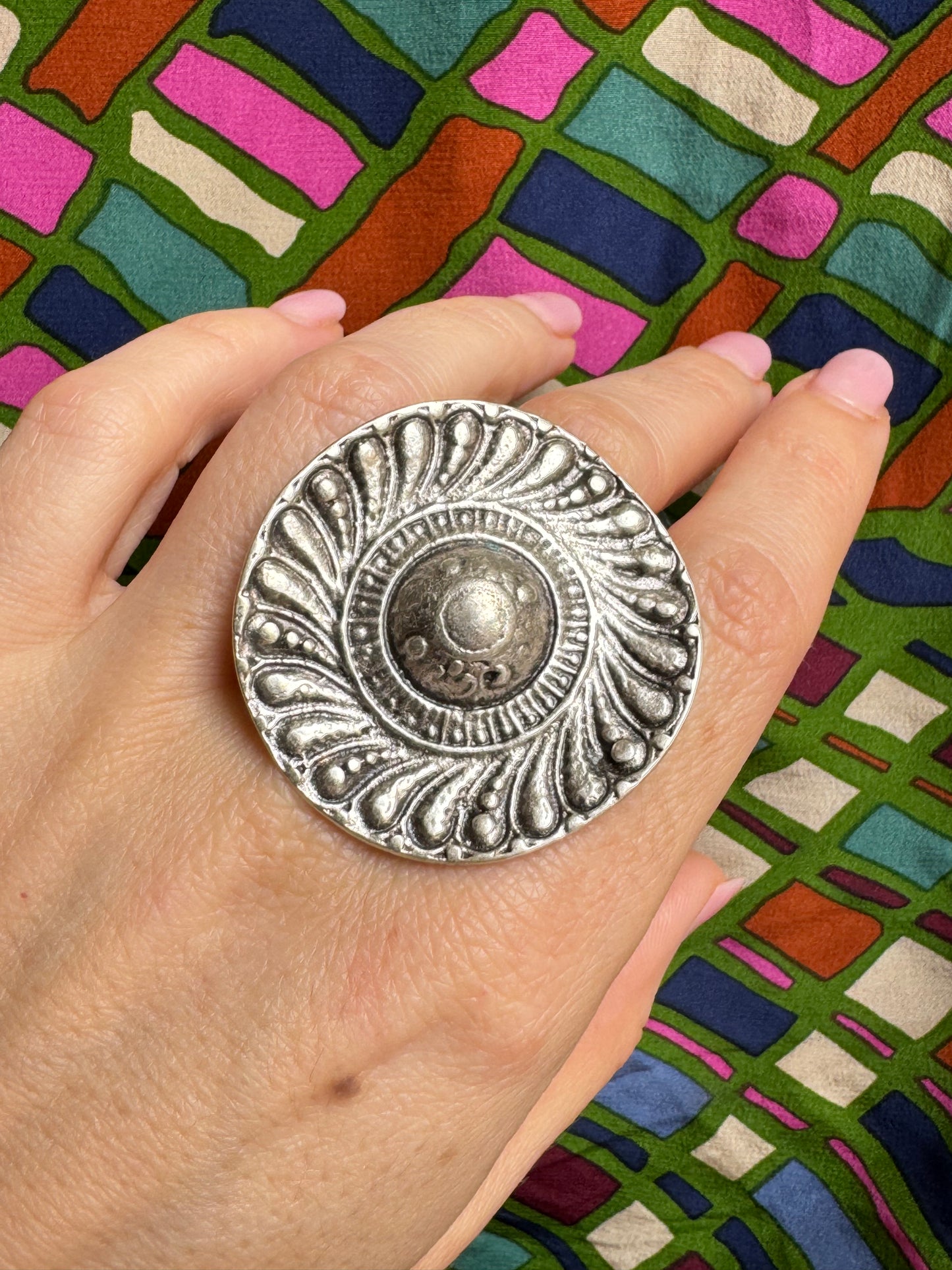 Silver zamak sombrero circle ring