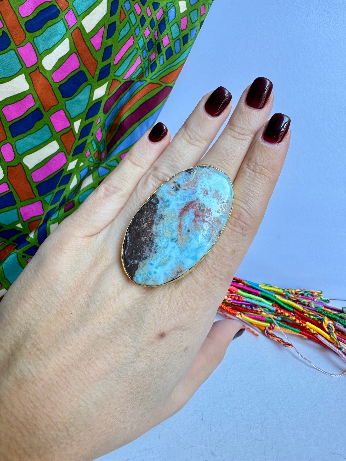 Anello boho dorato larimar regolabile