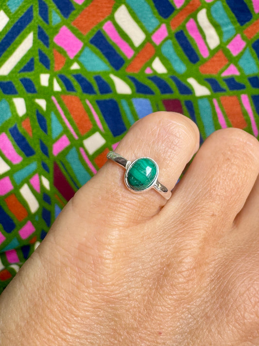 925 silver malachite ring size 9/10 - G20