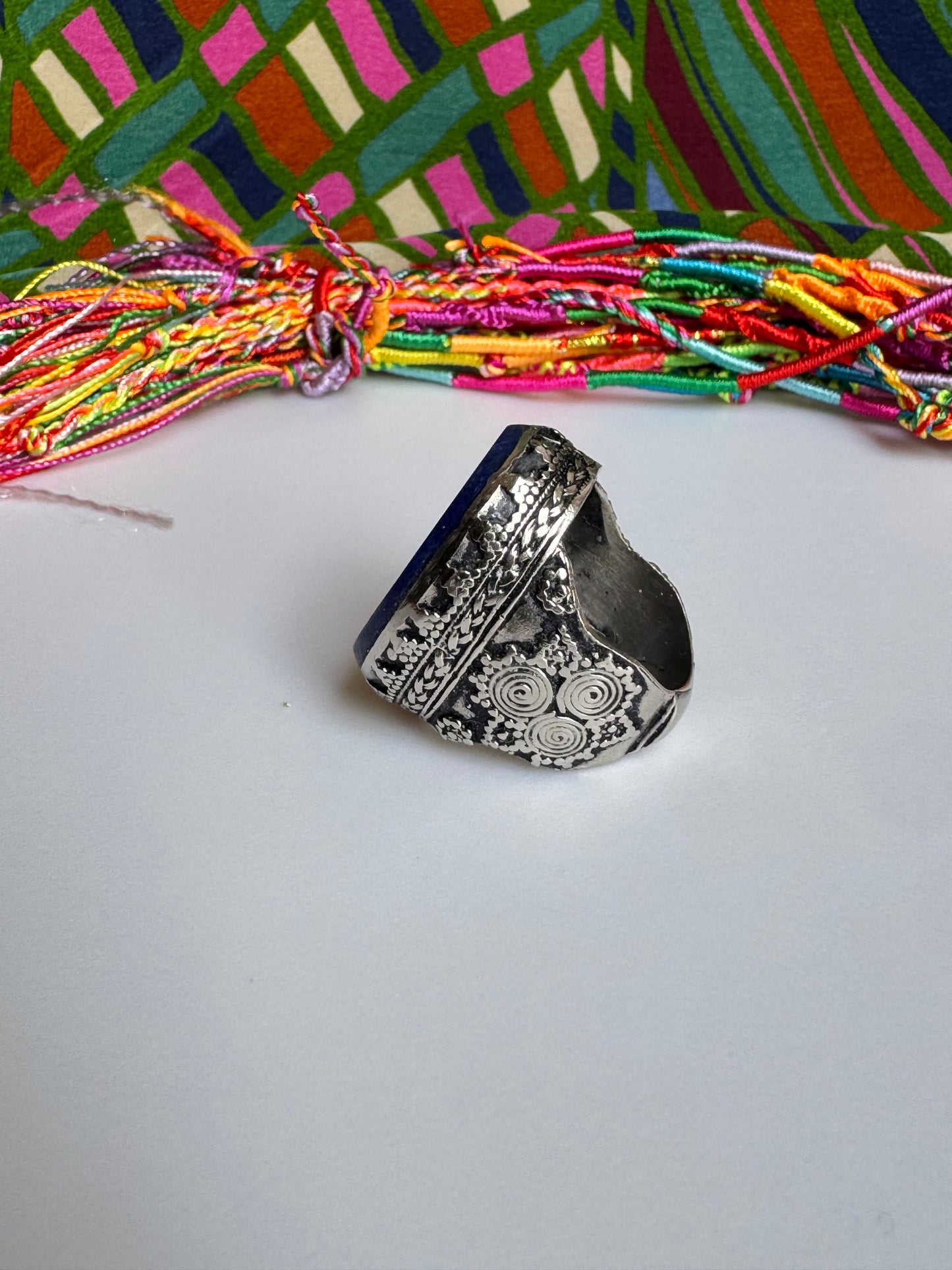 Antique vintage lapis lazuli hard stone ring