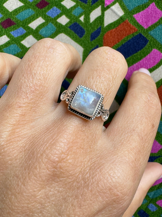 Ring silver925 Rainbow moonstone E75