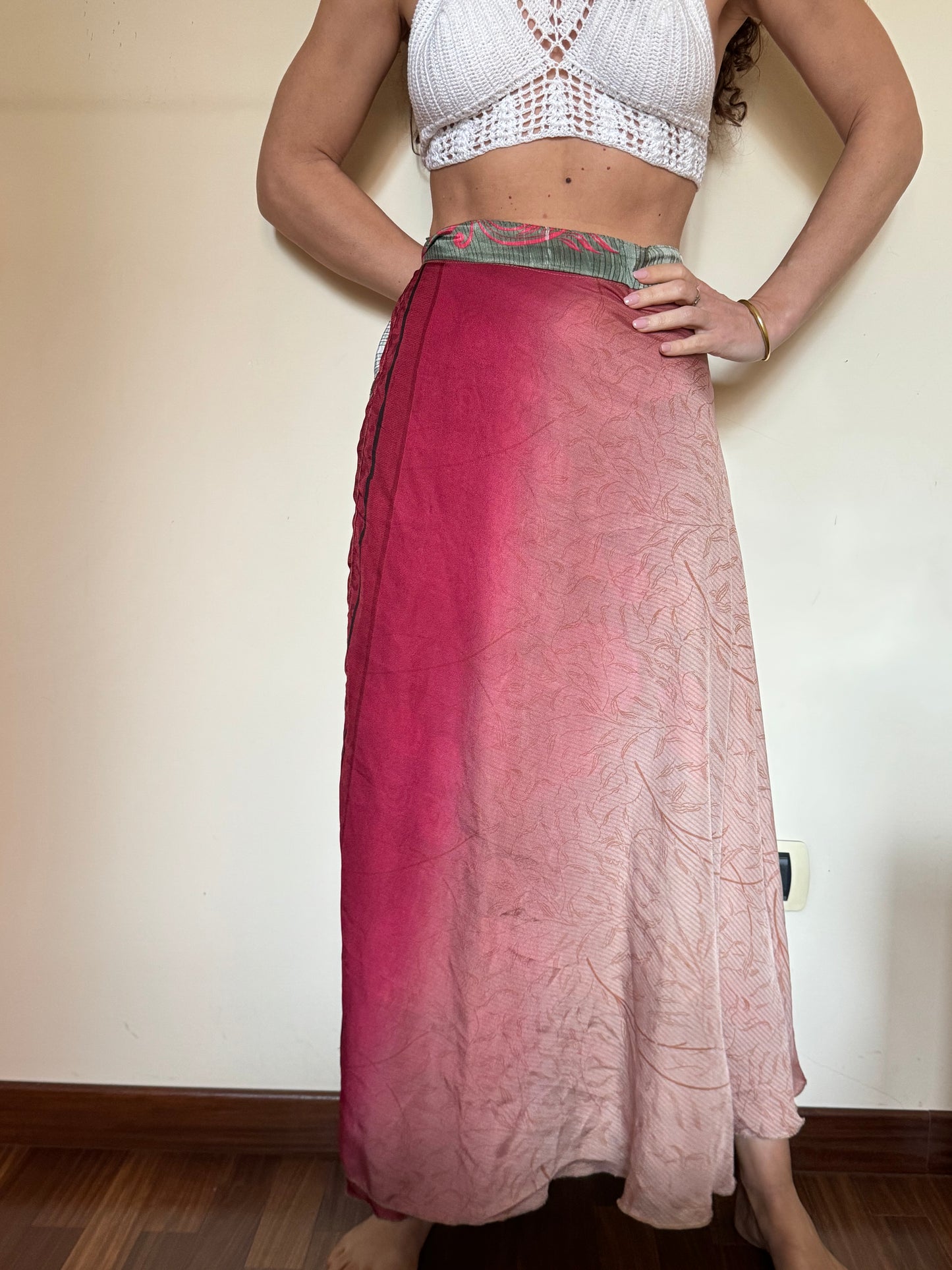 Offer Skirt wallet article Defected 38D