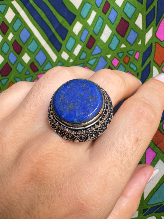 Antique vintage lapis lazuli hard stone ring