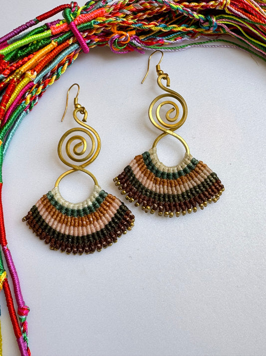 Golden macramé earrings